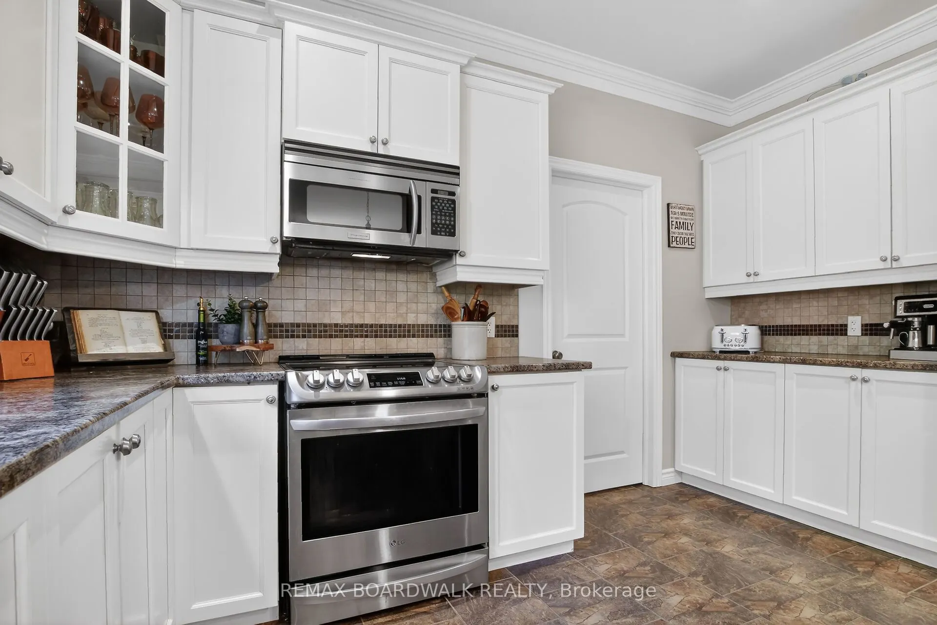 375 Quartz Avenue