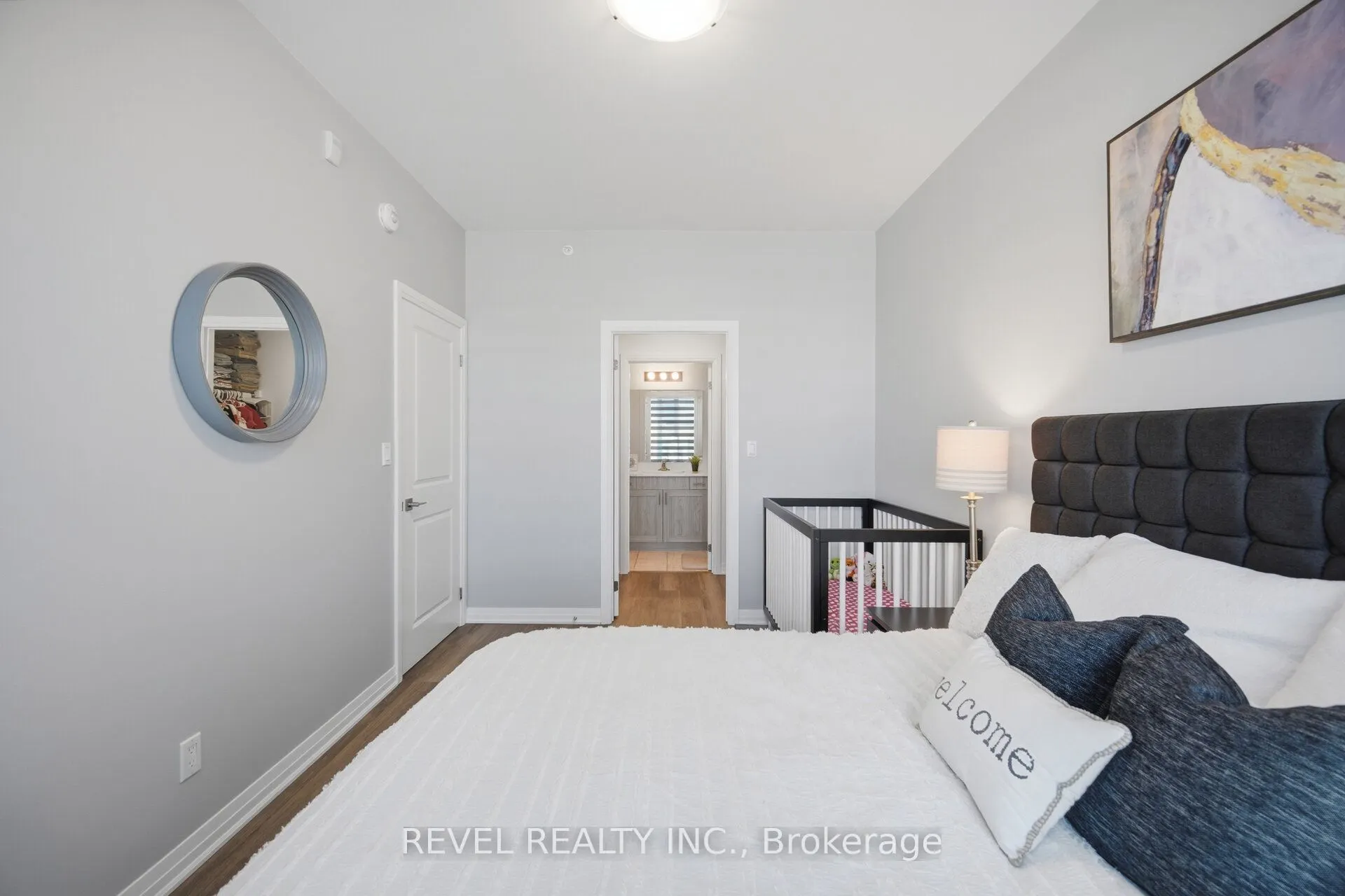 5 Hamilton Street N #214