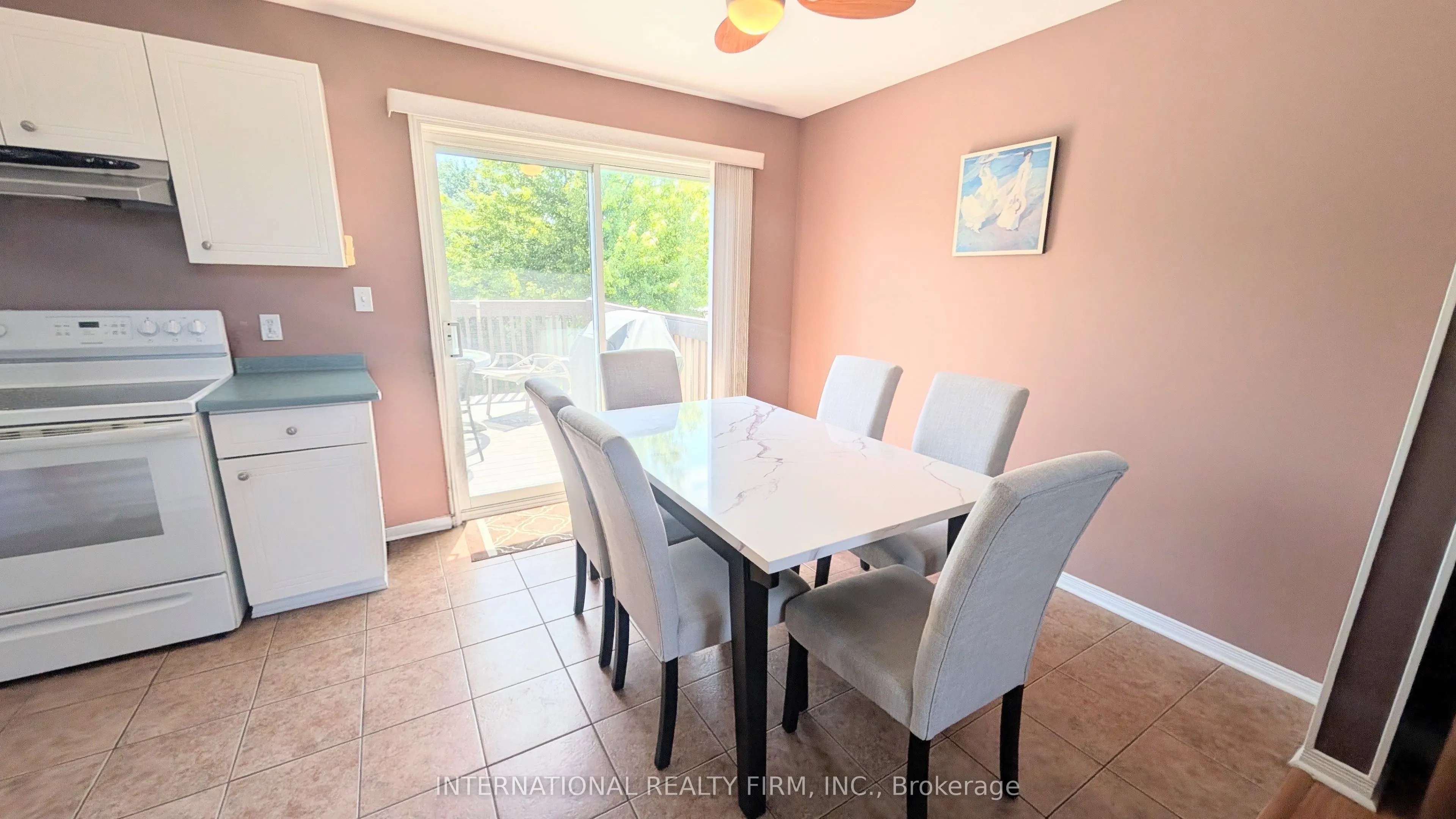 38 Windle Village Crescent