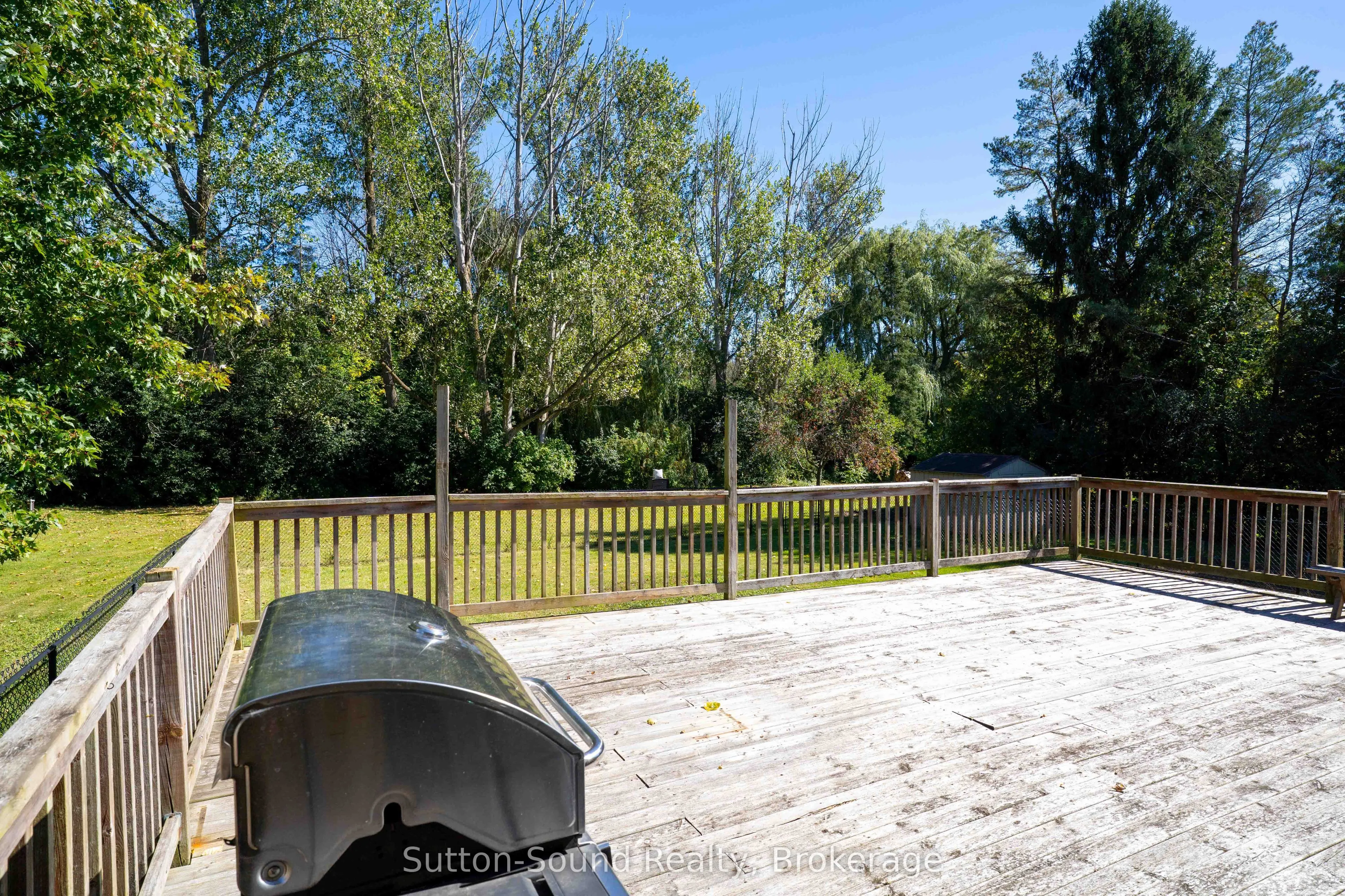 130 Clearview Crescent