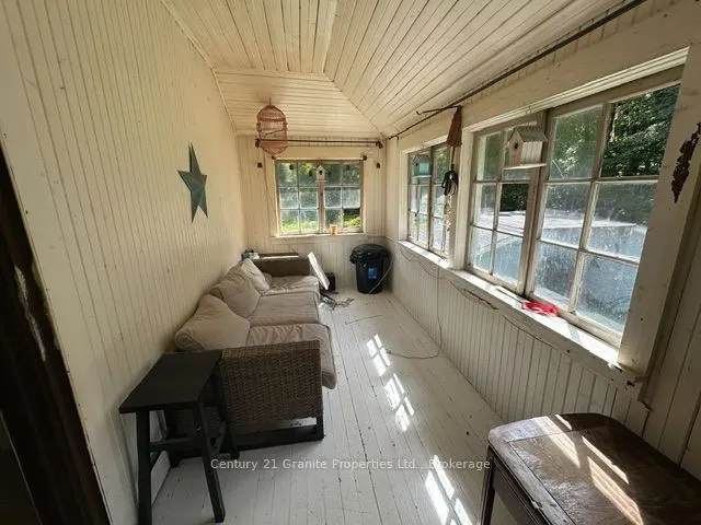 76 Nipissing Road E