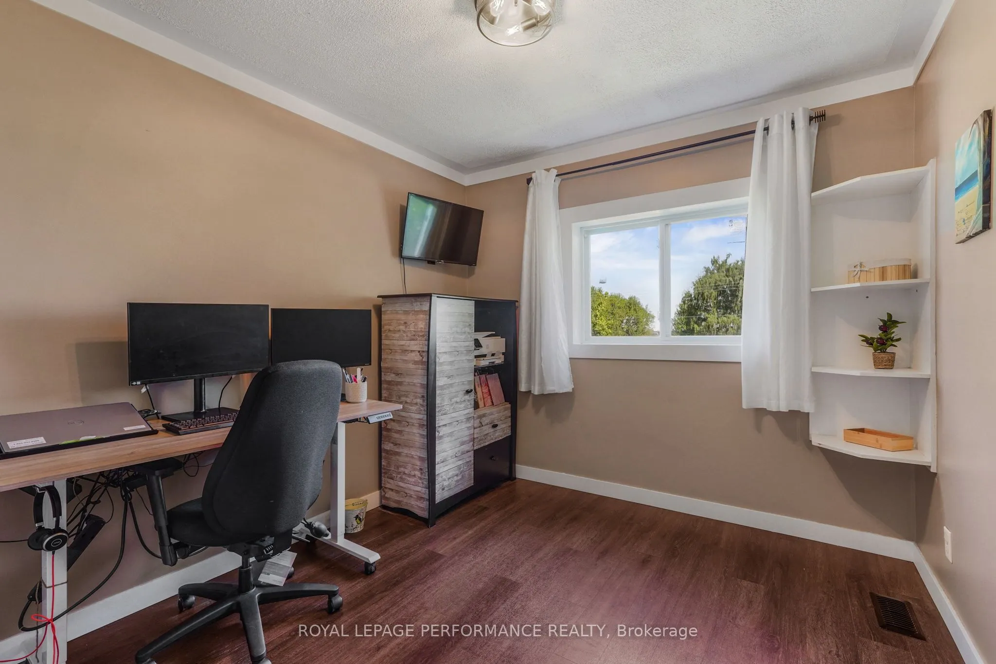 1183 Route 900 East E