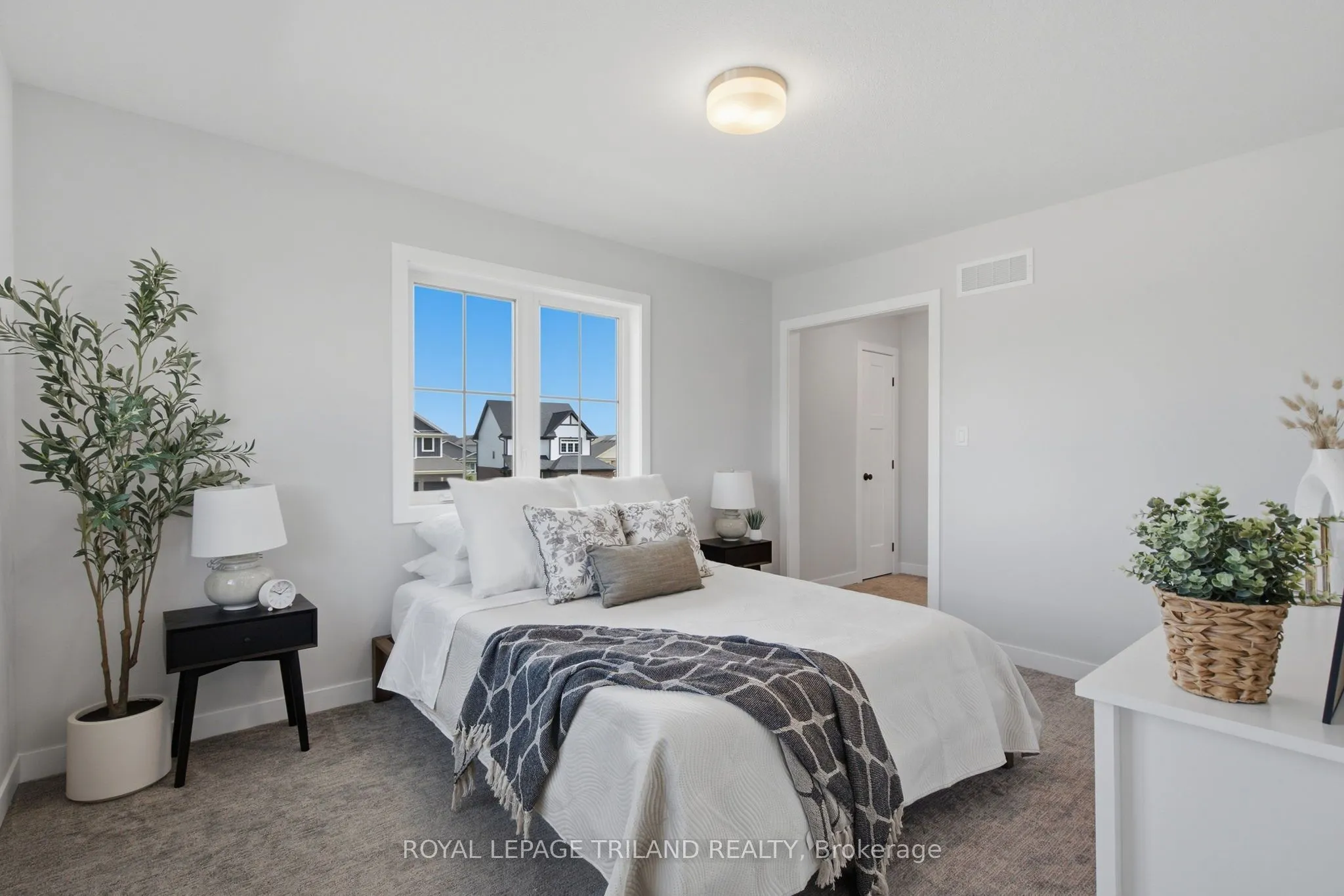 1 HAWKE Lane