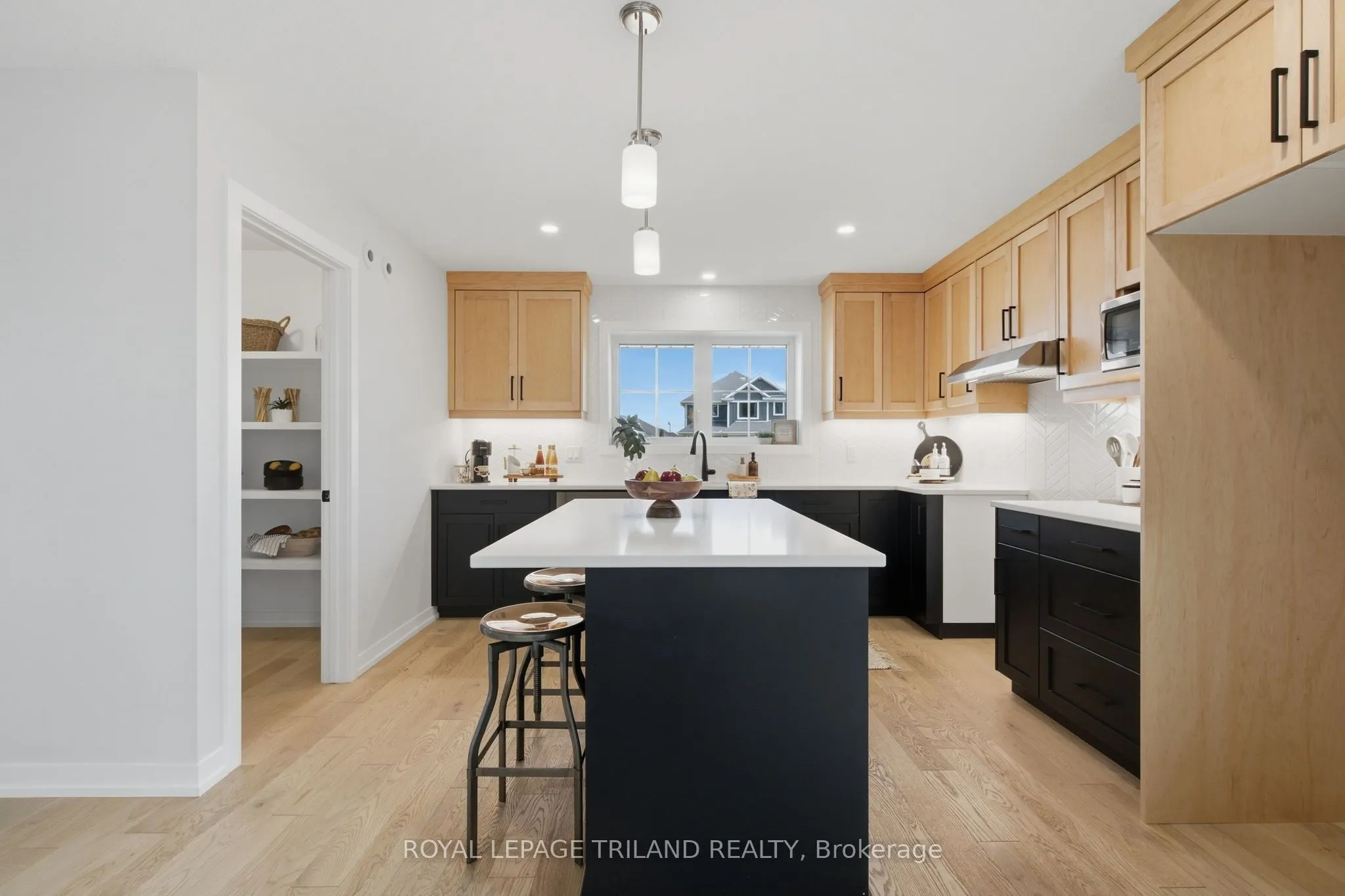 1 HAWKE Lane