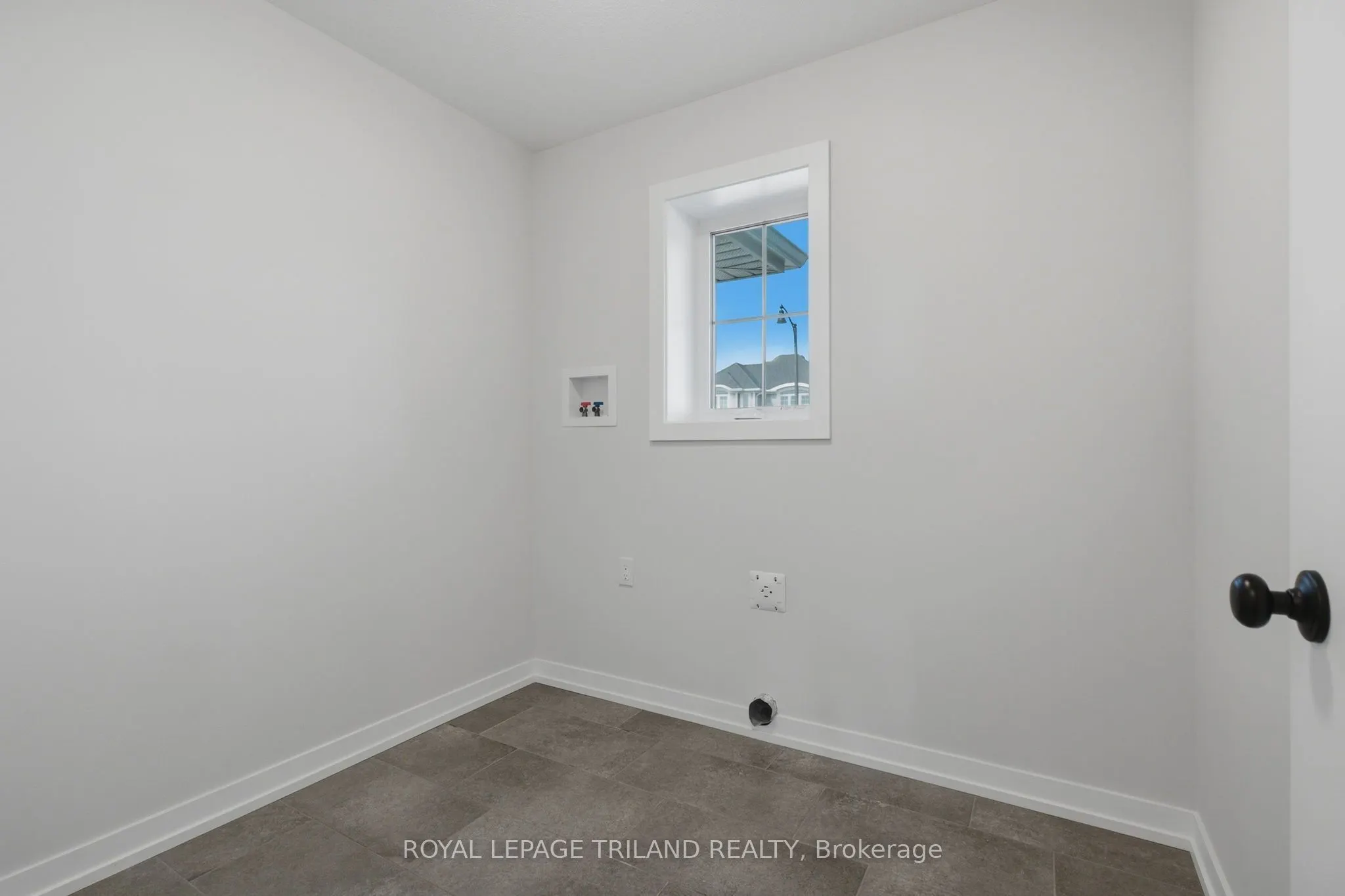 1 HAWKE Lane