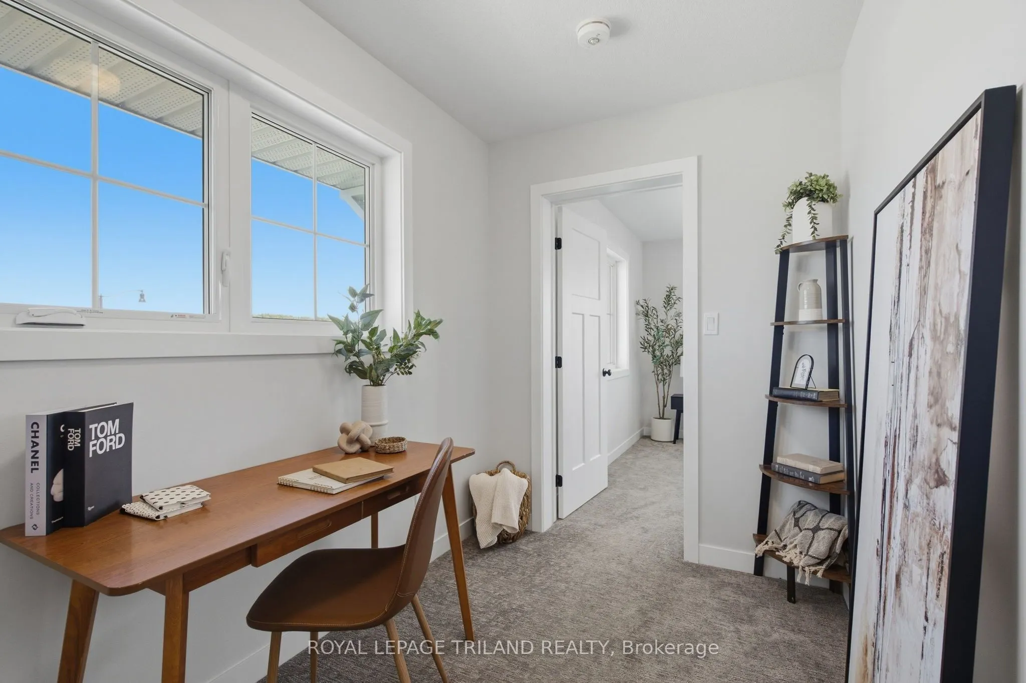 1 HAWKE Lane
