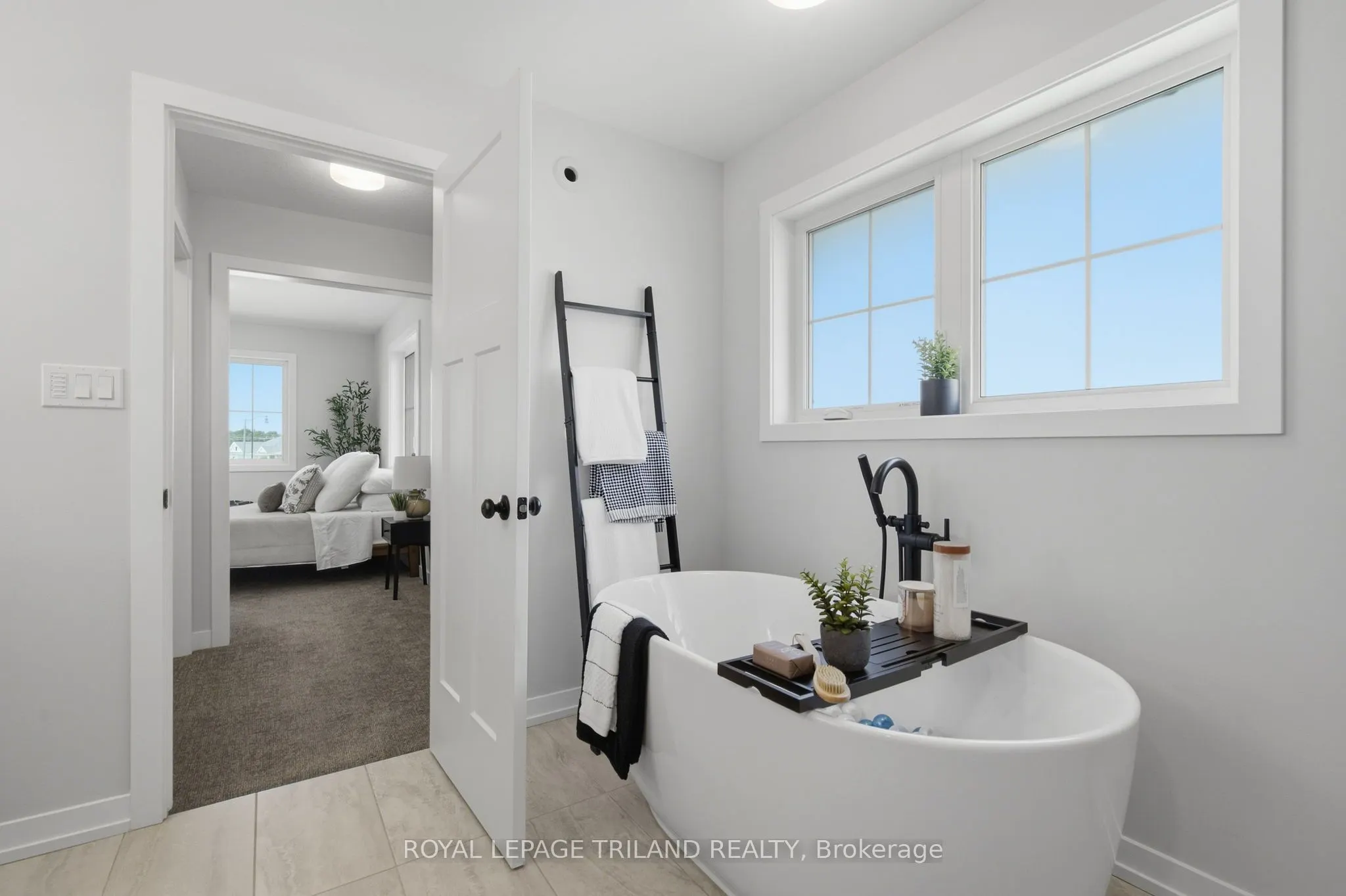 1 HAWKE Lane