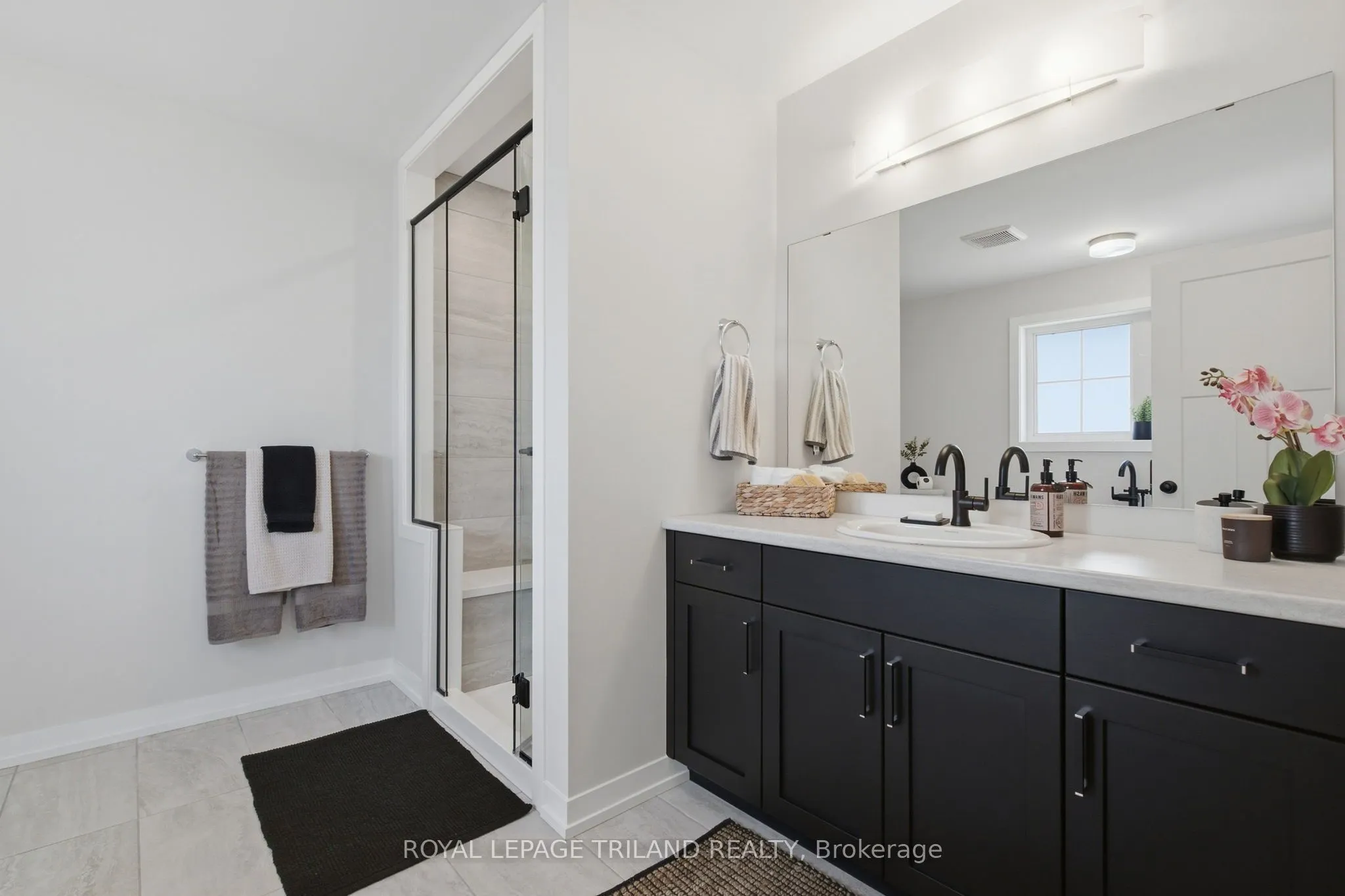 1 HAWKE Lane
