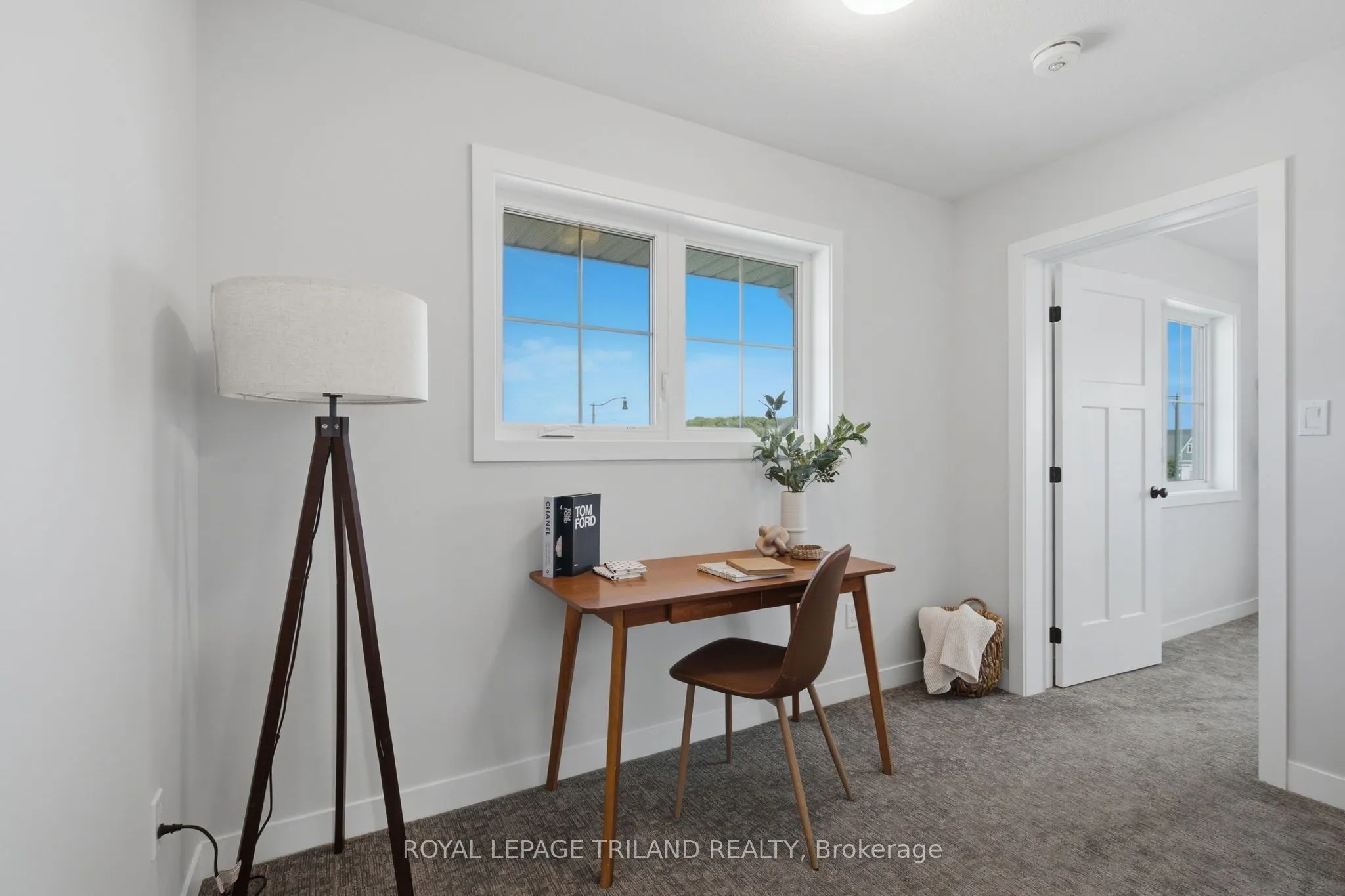 1 HAWKE Lane