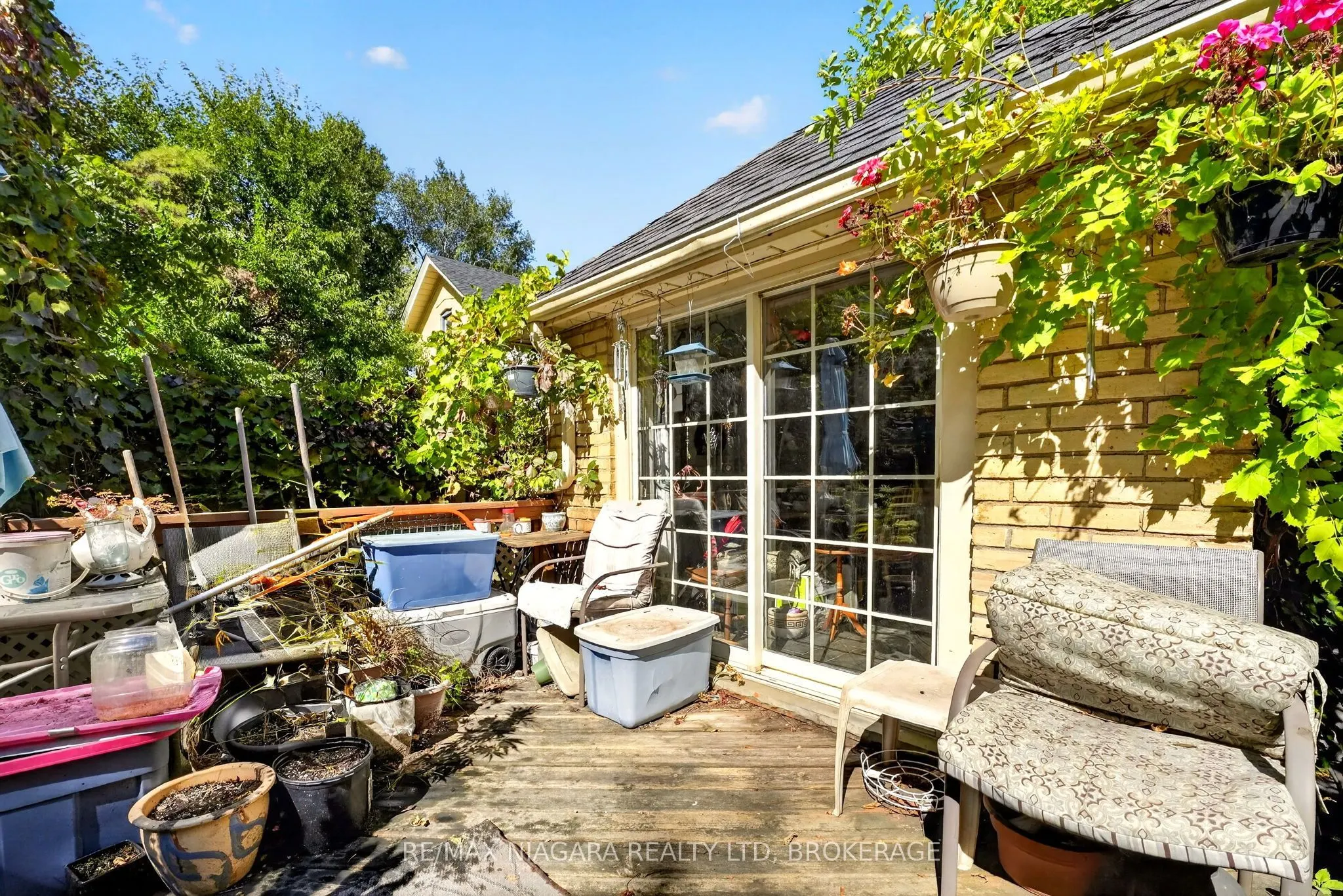 156 Terrace Hill Street
