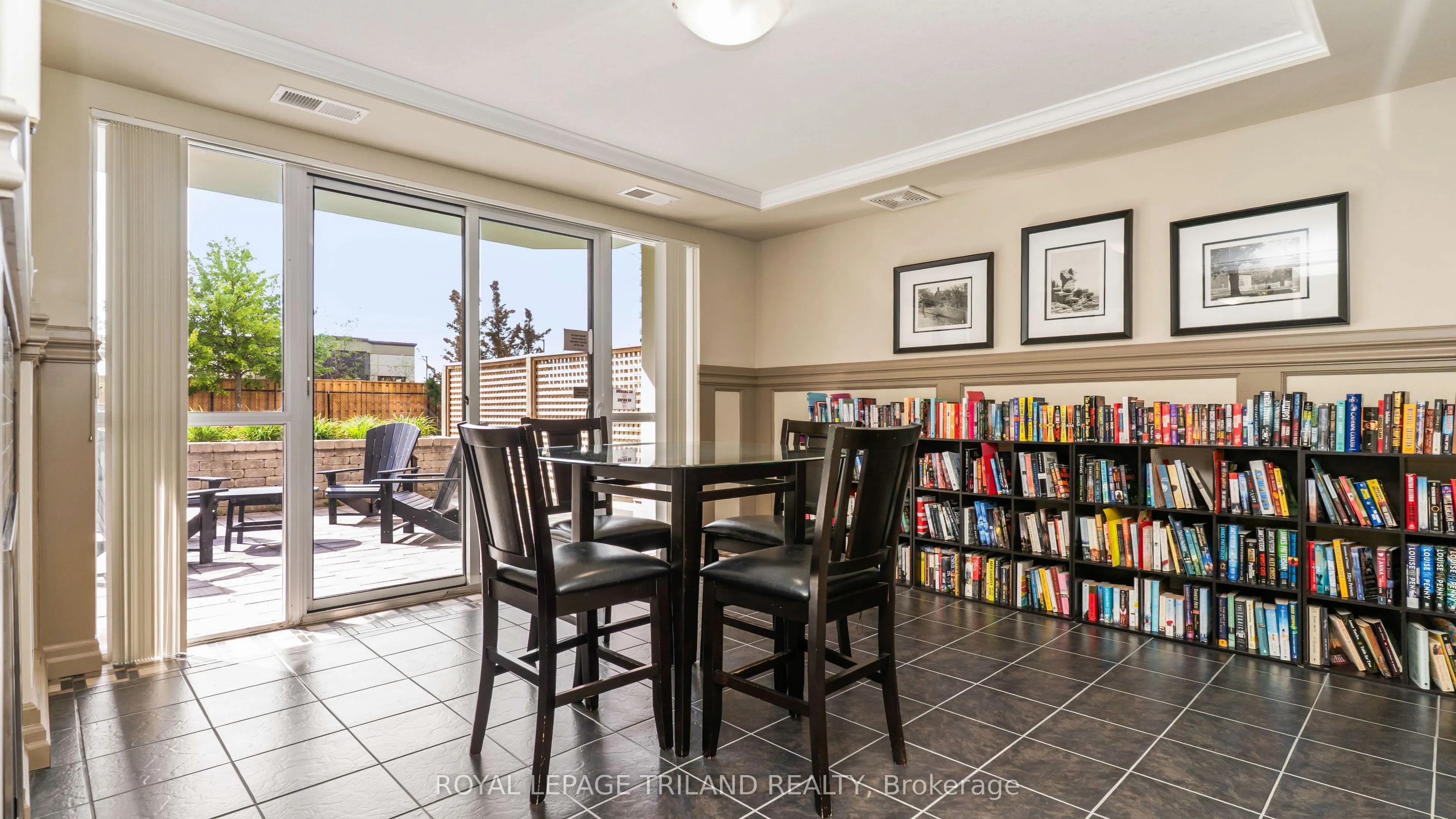 1030 Coronation Drive #812