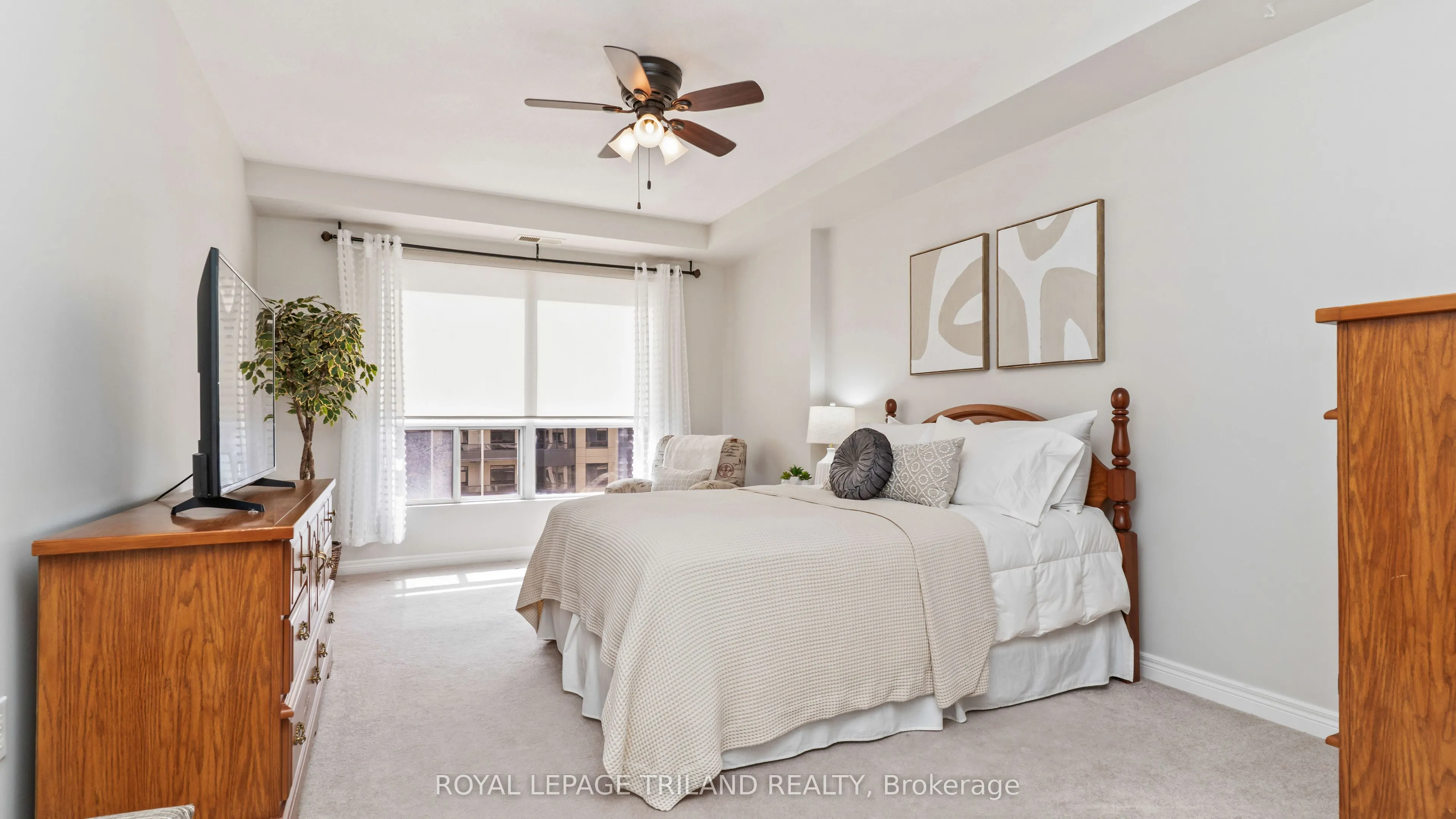 1030 Coronation Drive #812