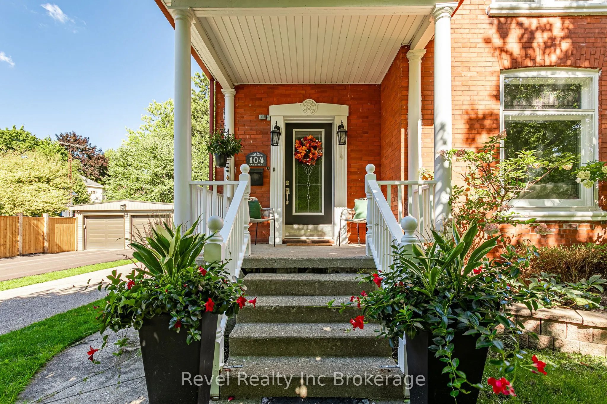 104 Ann Street