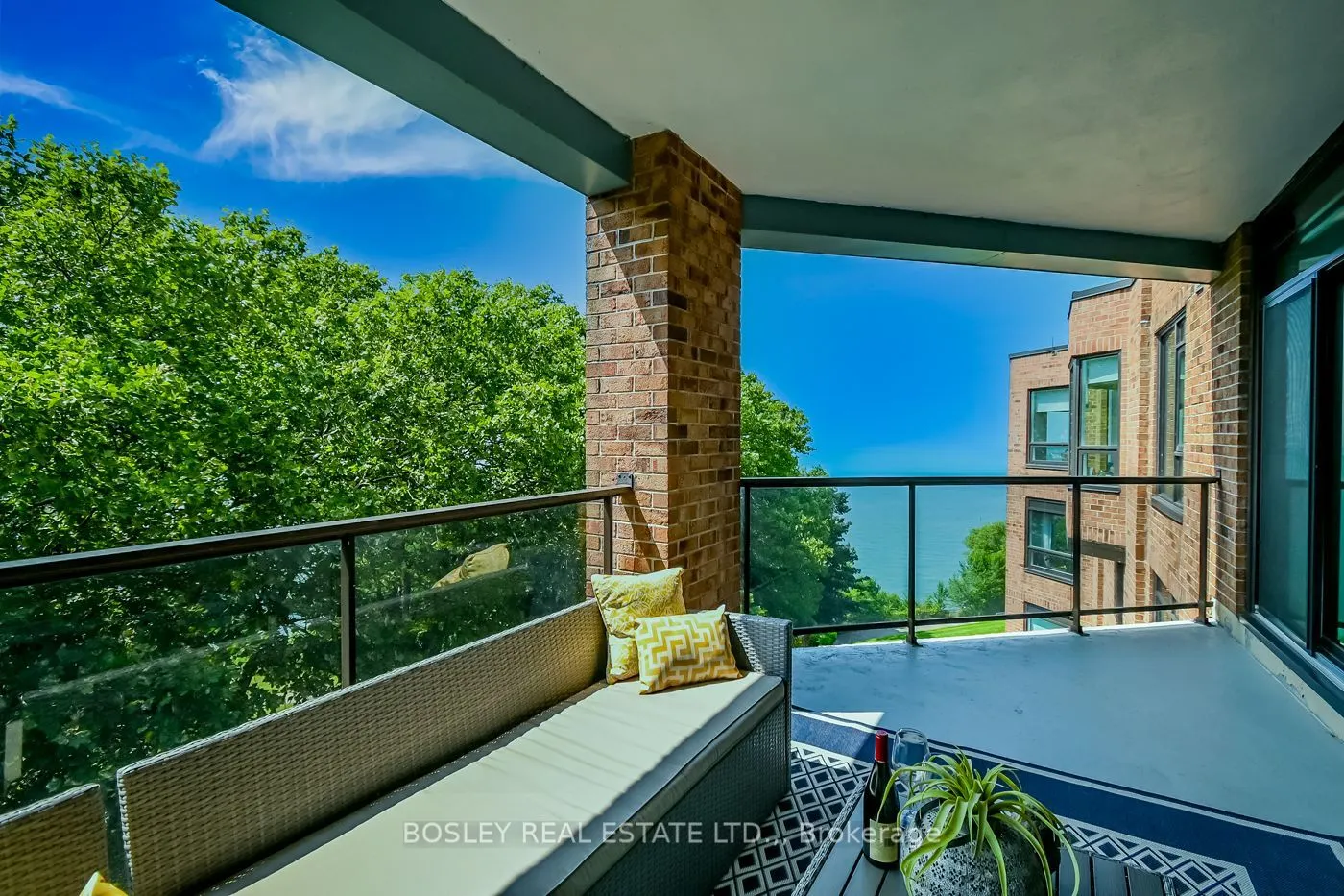701 GENEVA Street #2604