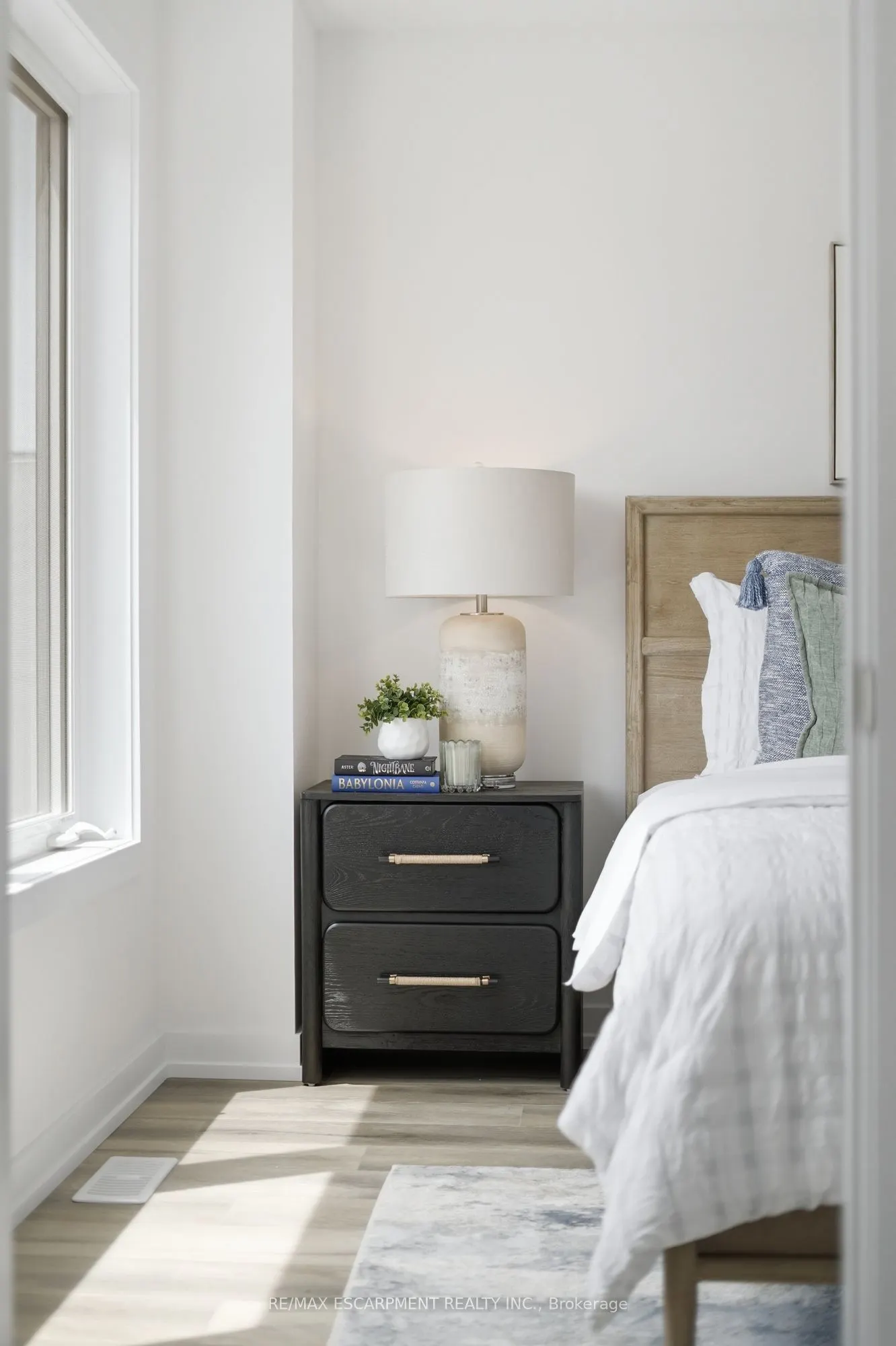 173 Burke Street #2