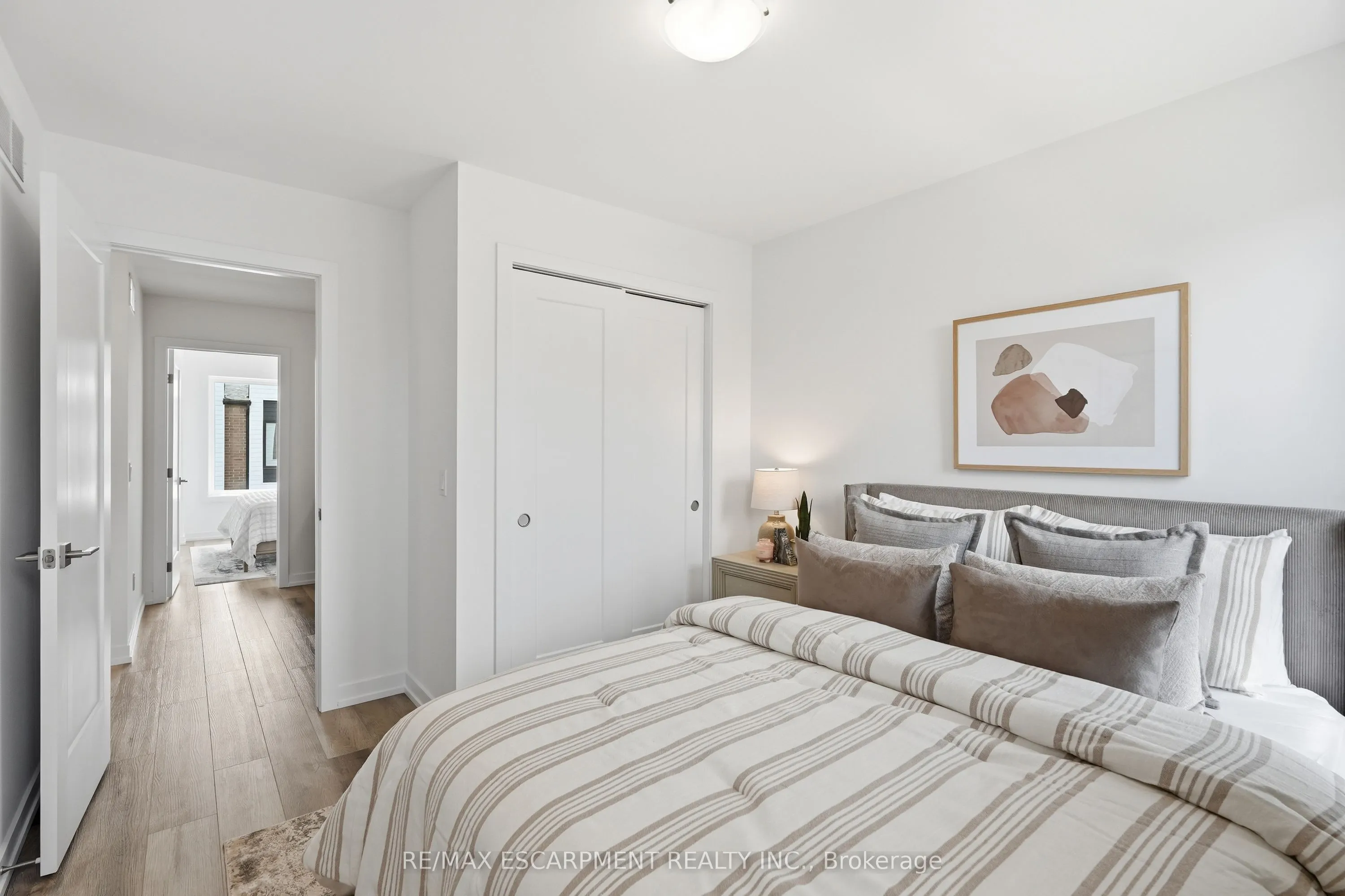 173 Burke Street #2