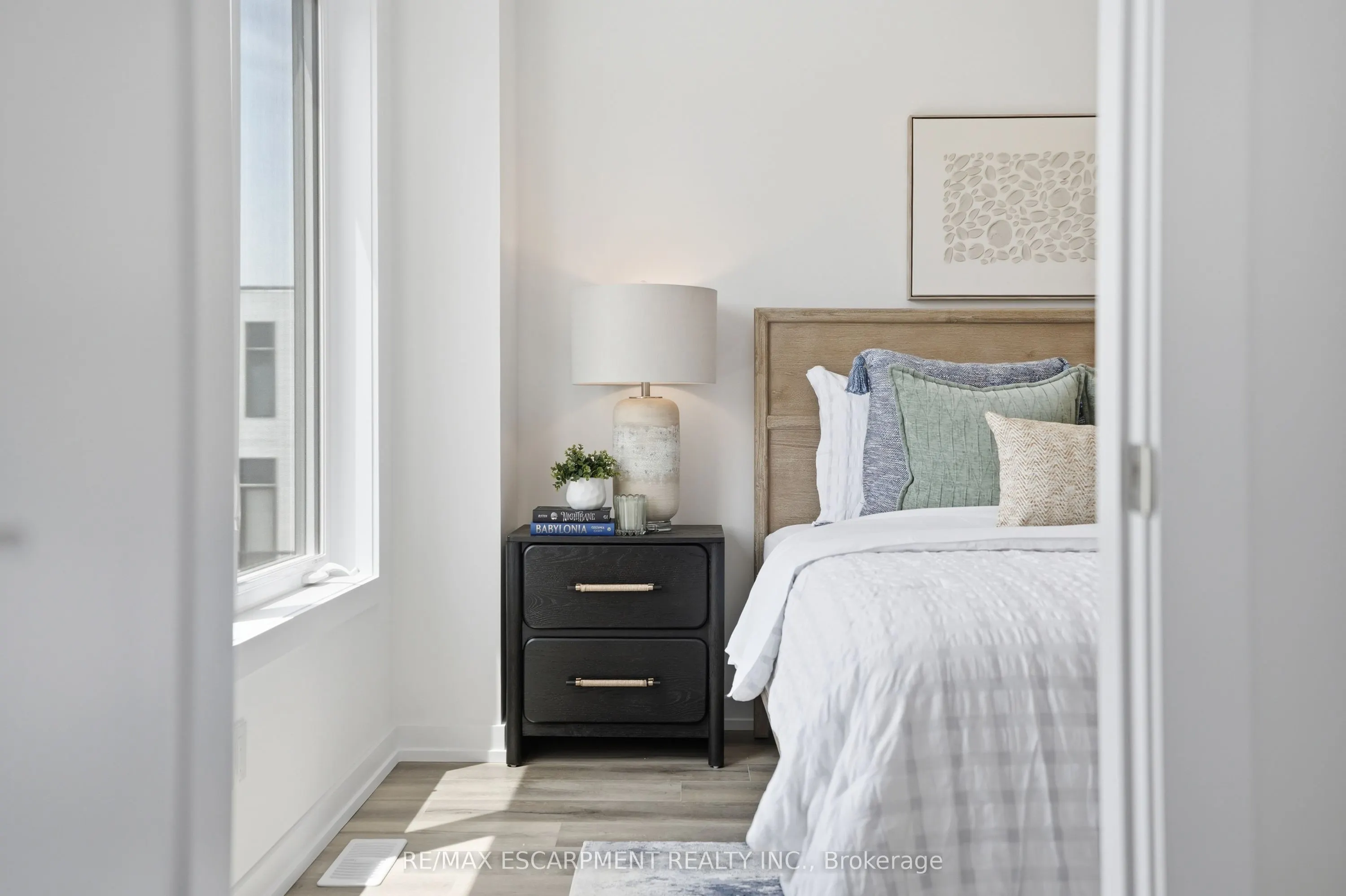 173 Burke Street #2