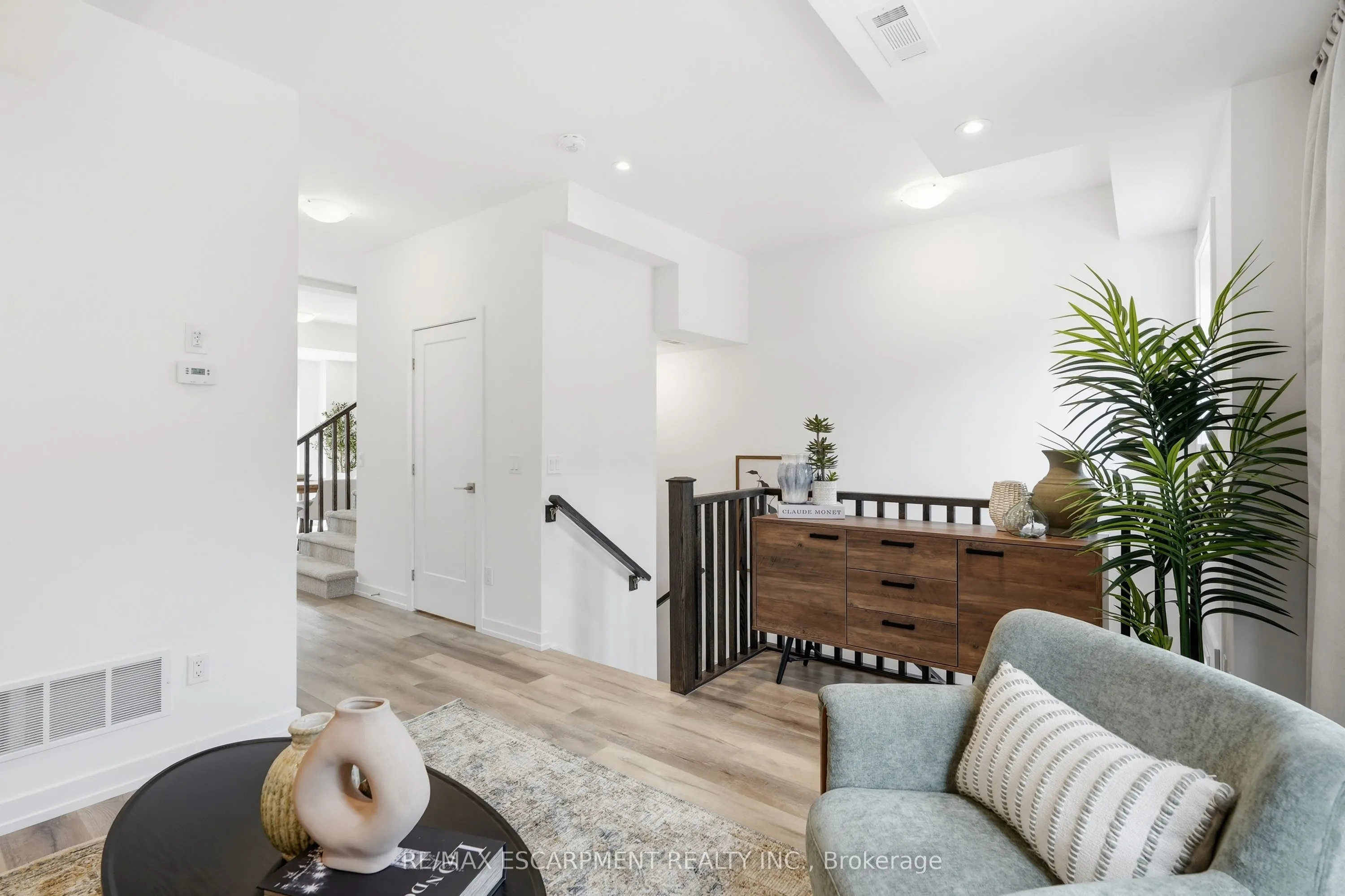 173 Burke Street #2
