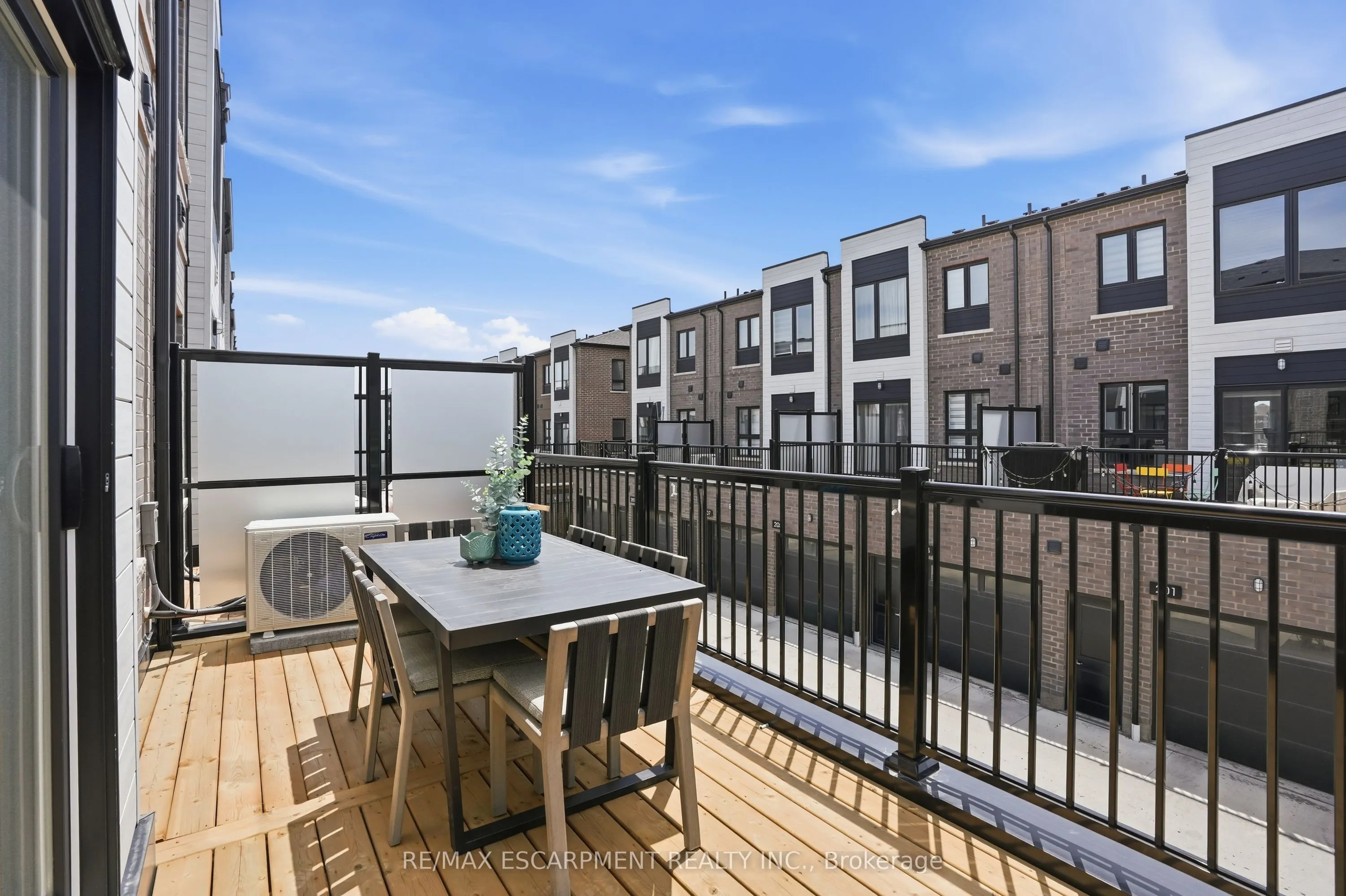 173 Burke Street #2