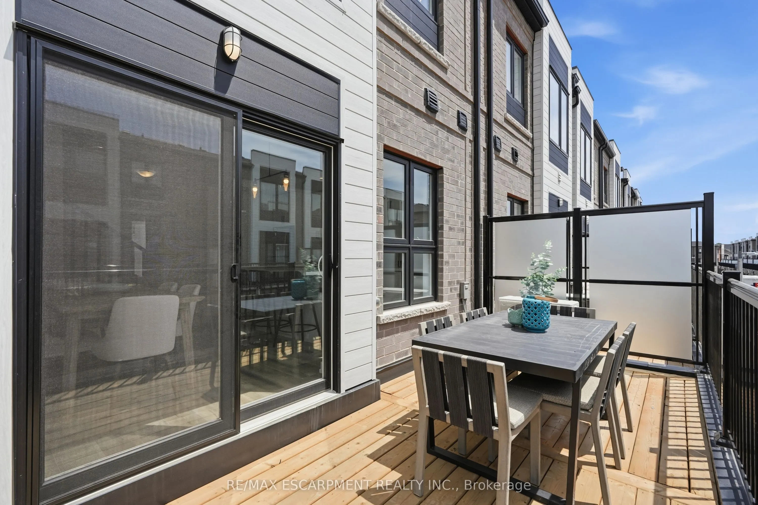 173 Burke Street #2