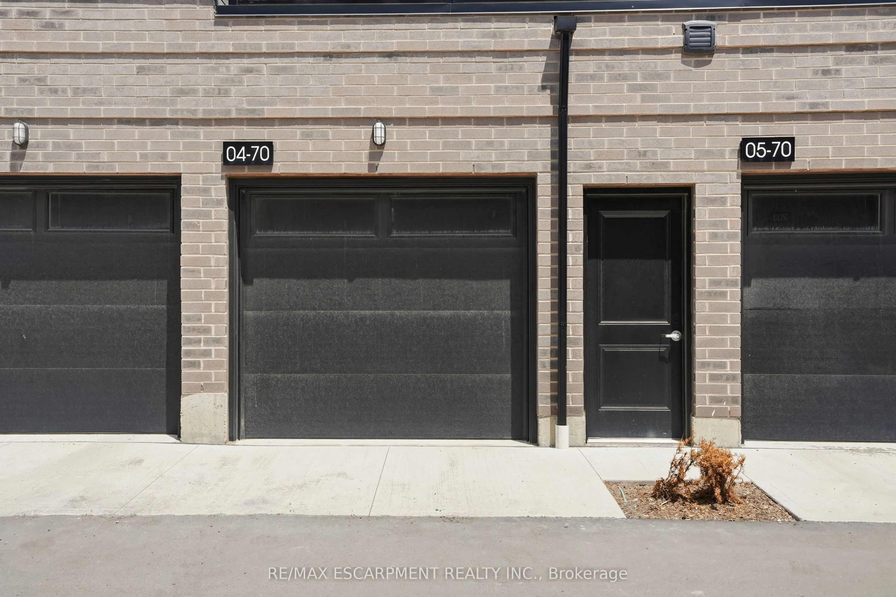 173 Burke Street #2