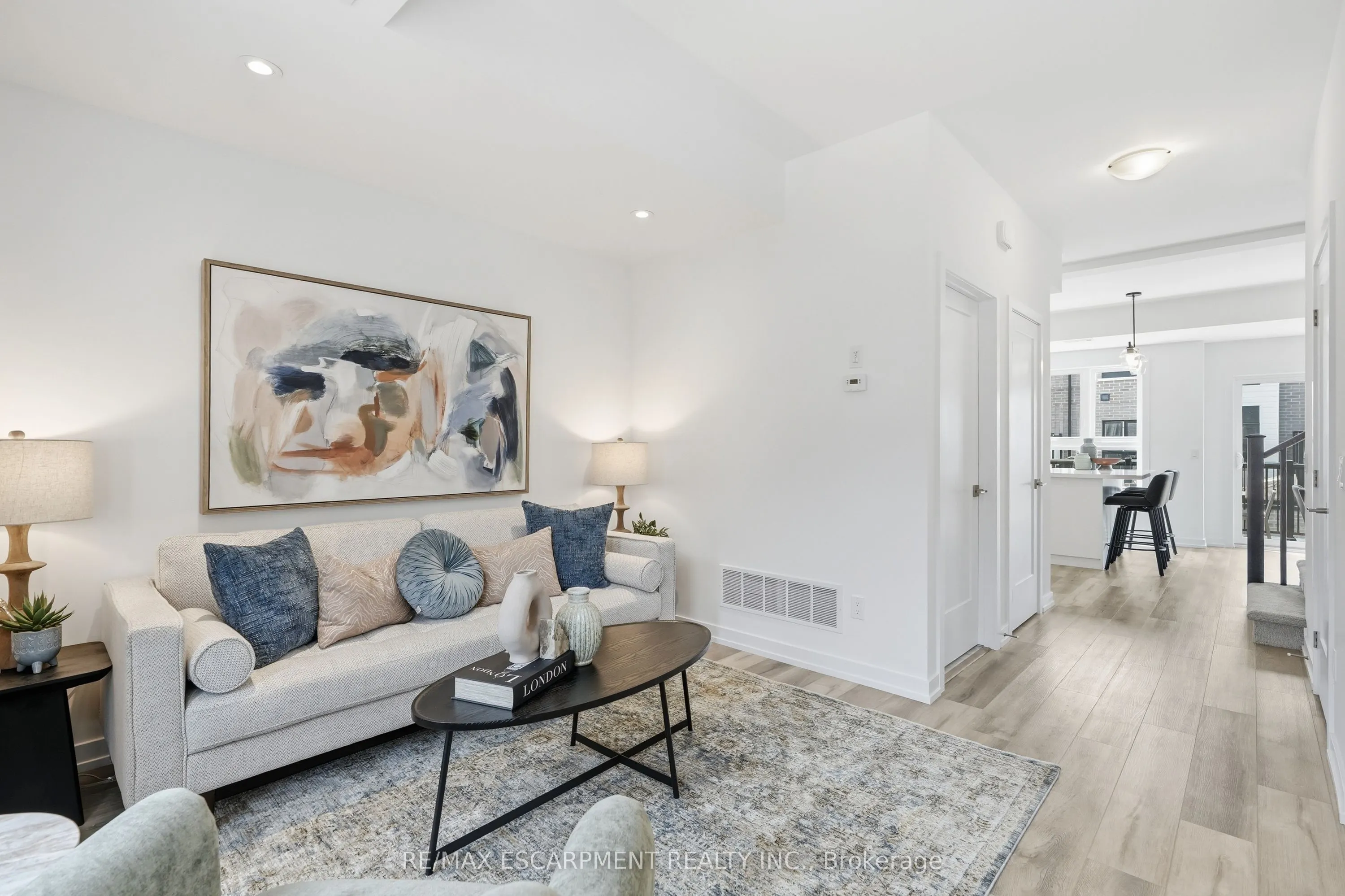173 Burke Street #2