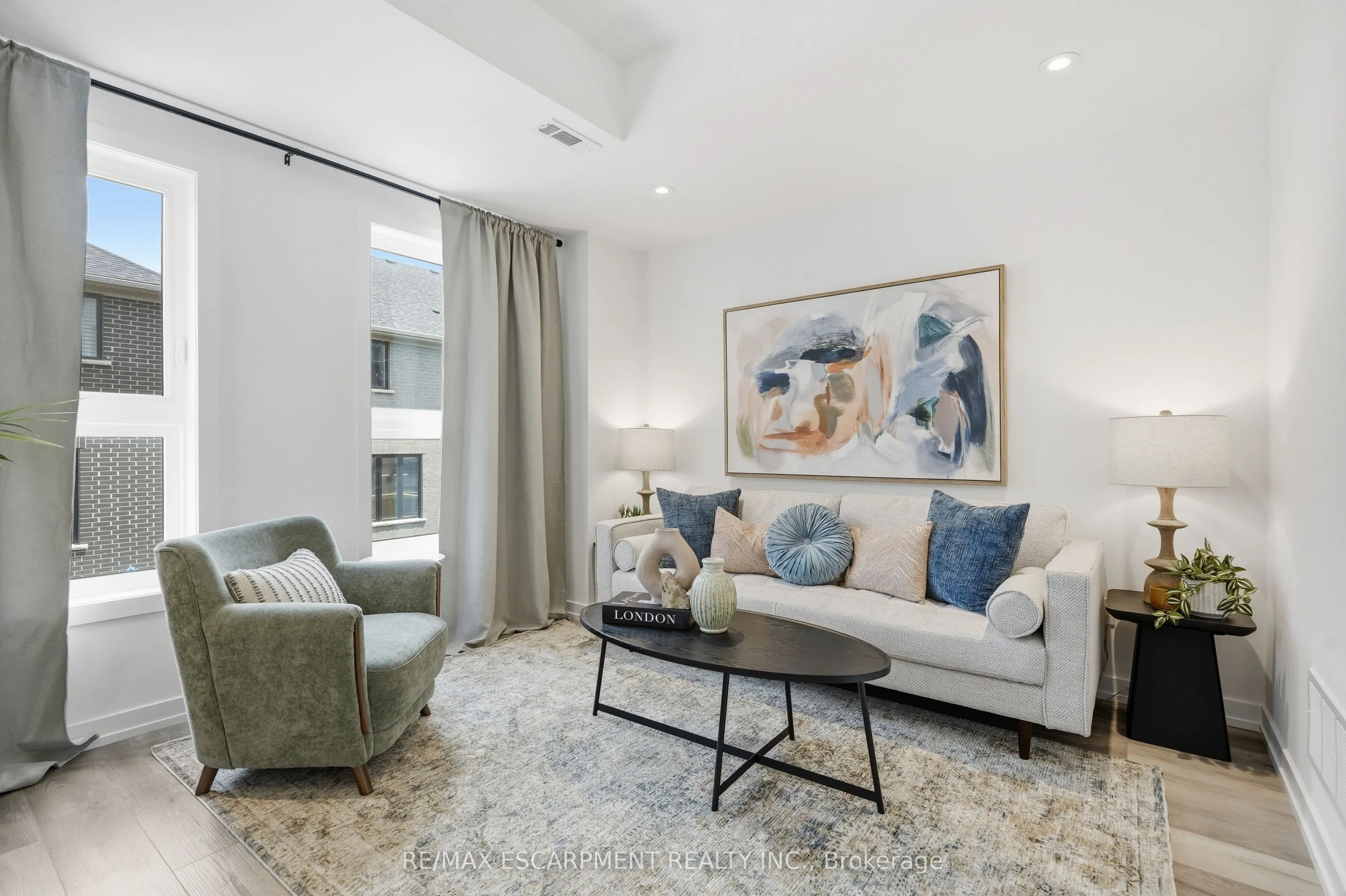 173 Burke Street #2