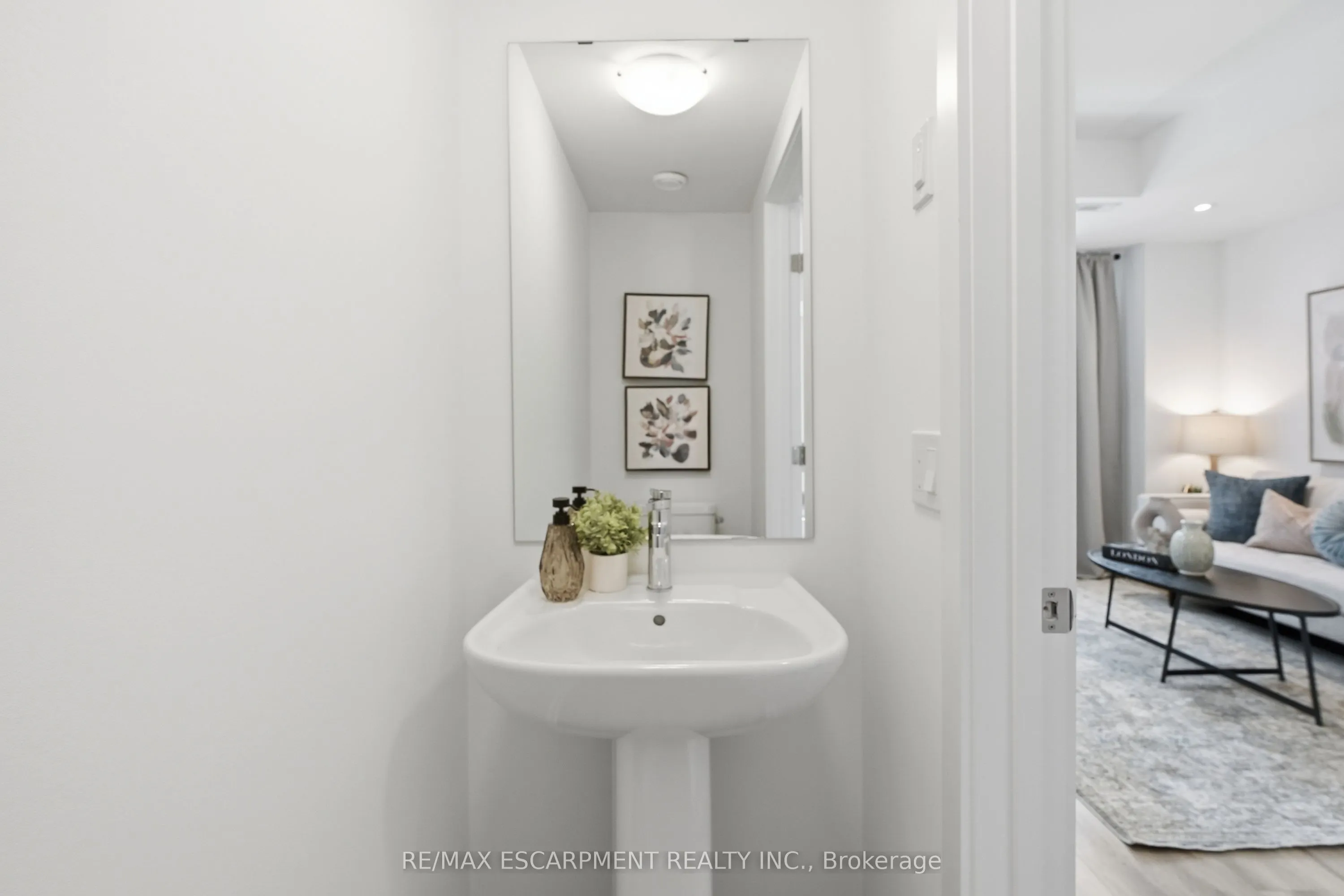 173 Burke Street #2