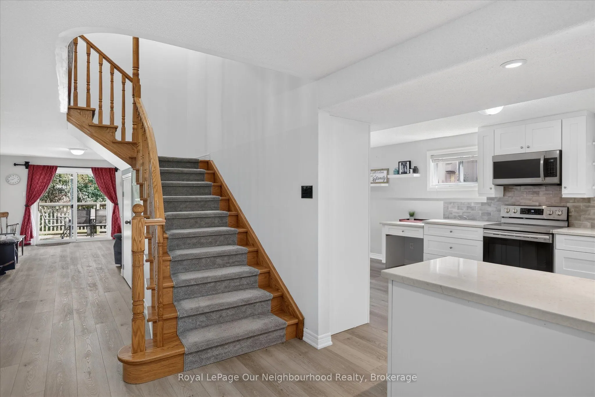 1072 Silverdale Road