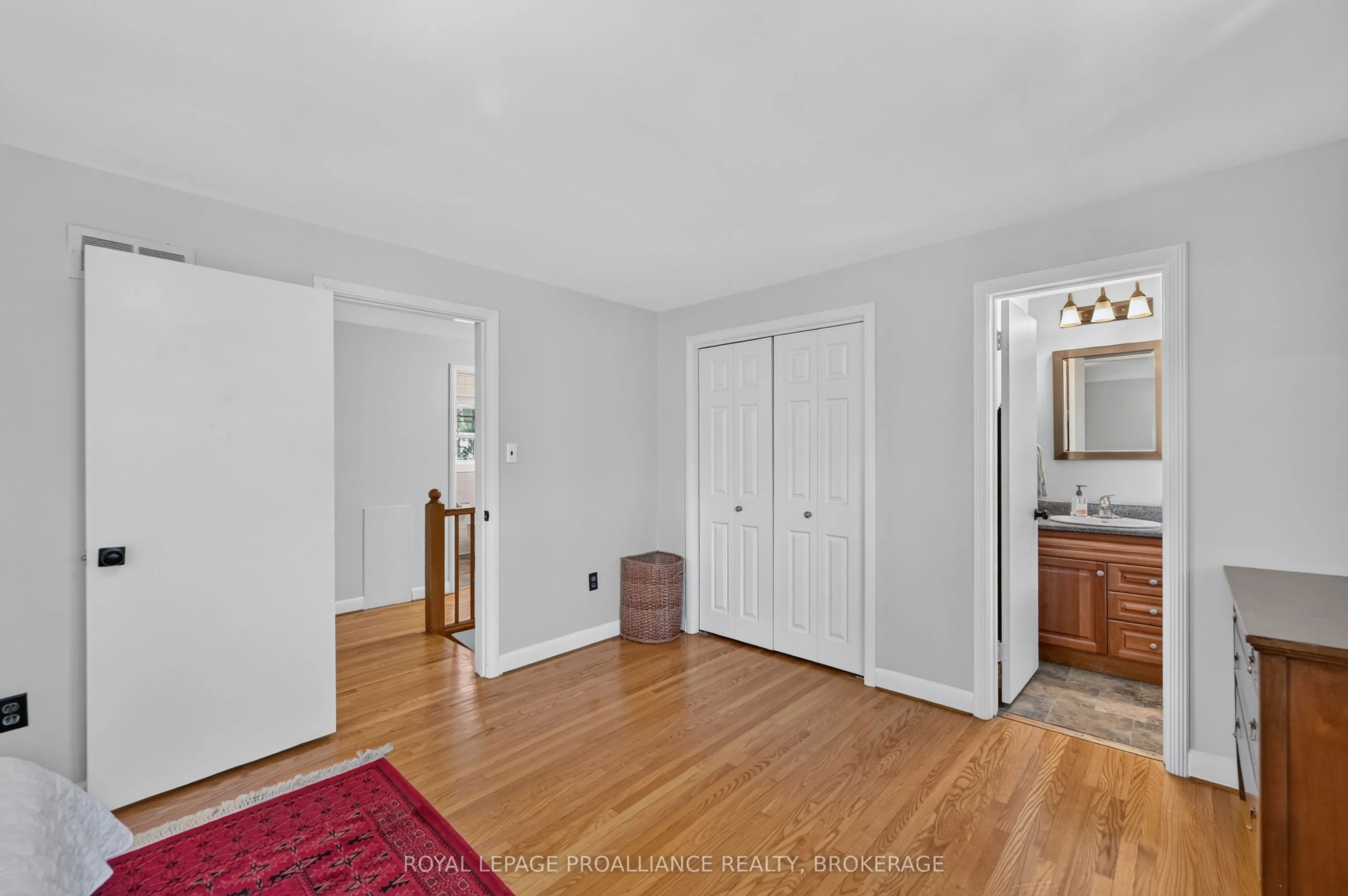 289 Avenue Road