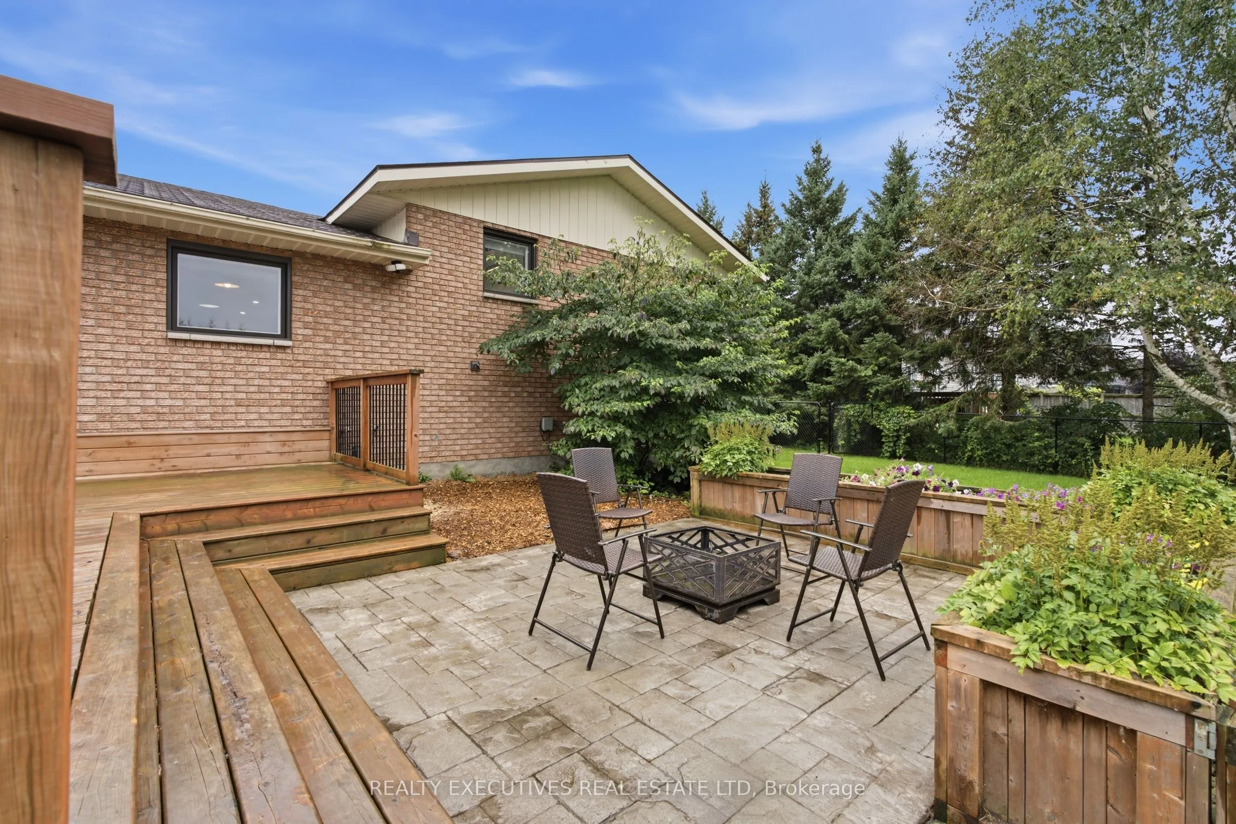 25 Crysler Station Road