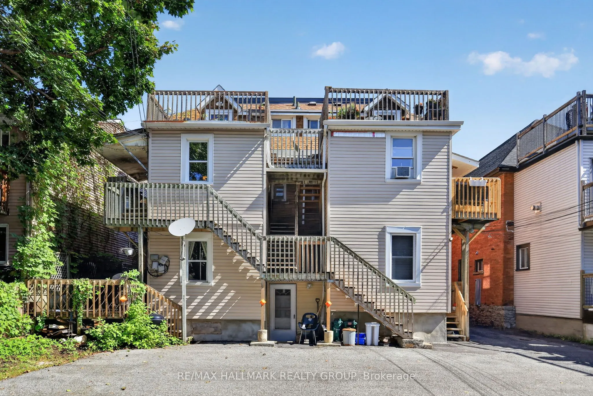 124-126 Irving Avenue