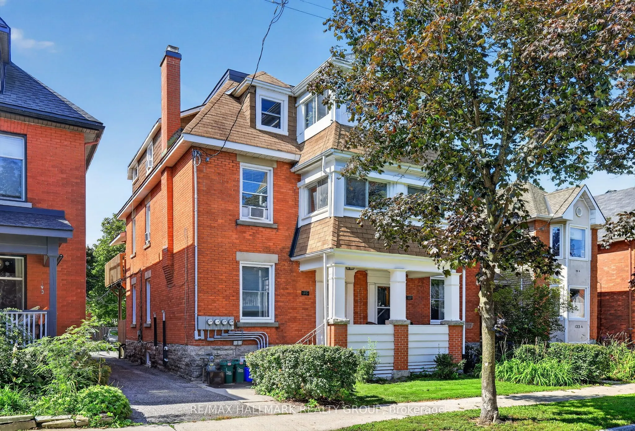 124-126 Irving Avenue
