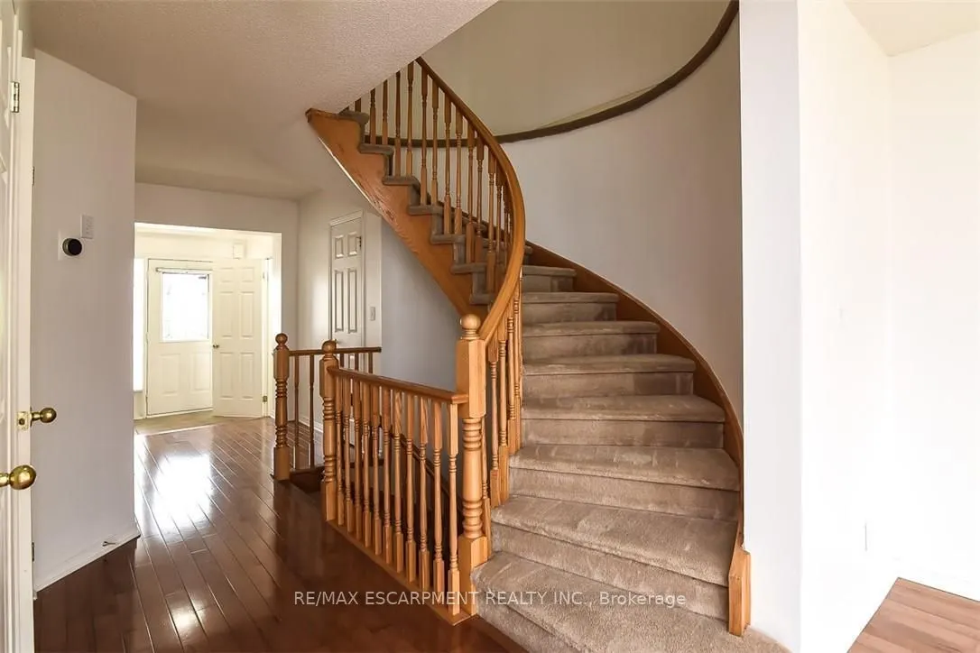 37 Cornerstone Drive