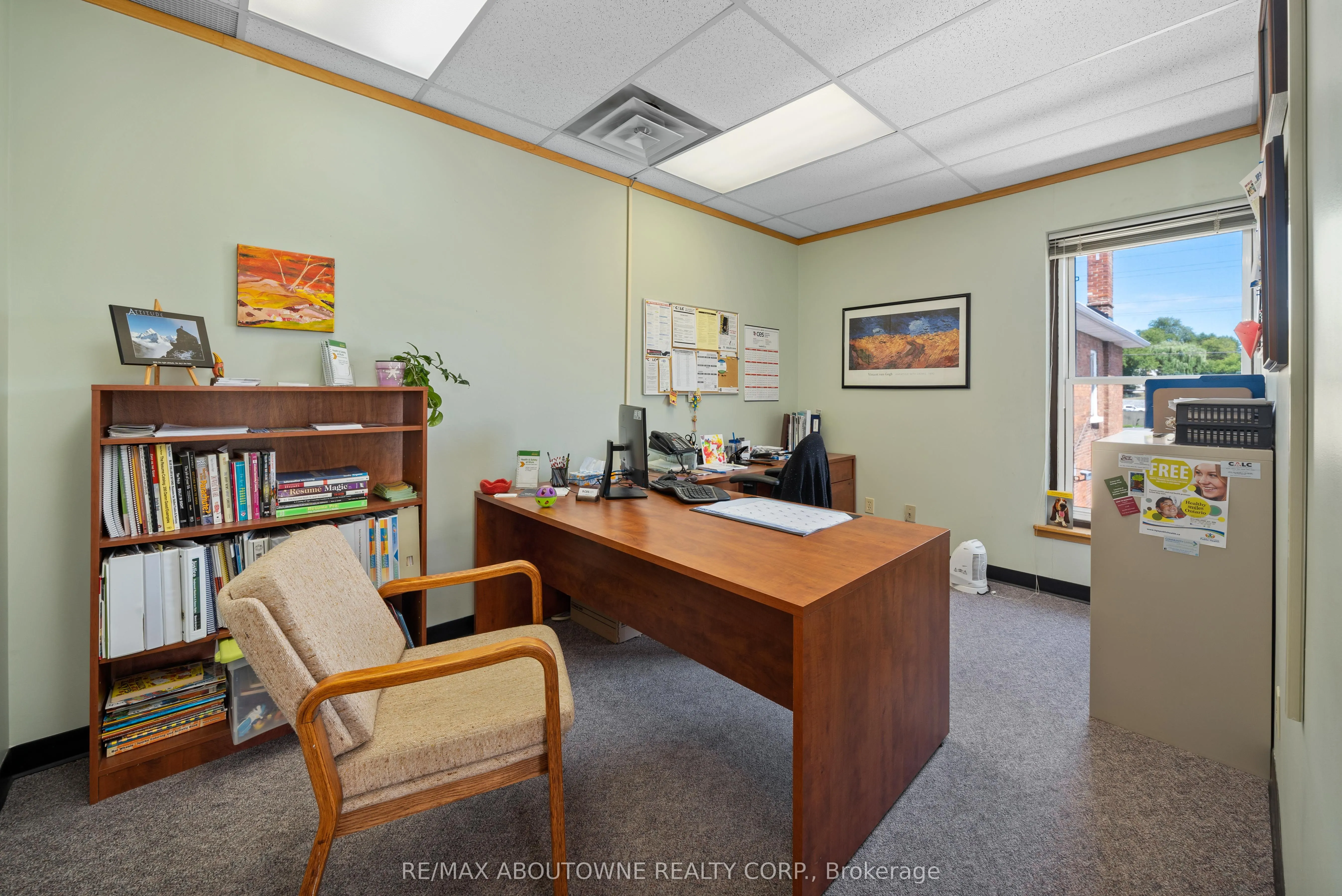 54 Dundas Street E #2