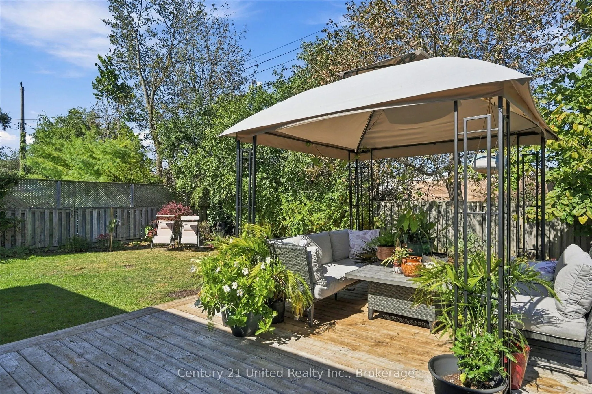 854 Kawartha Drive