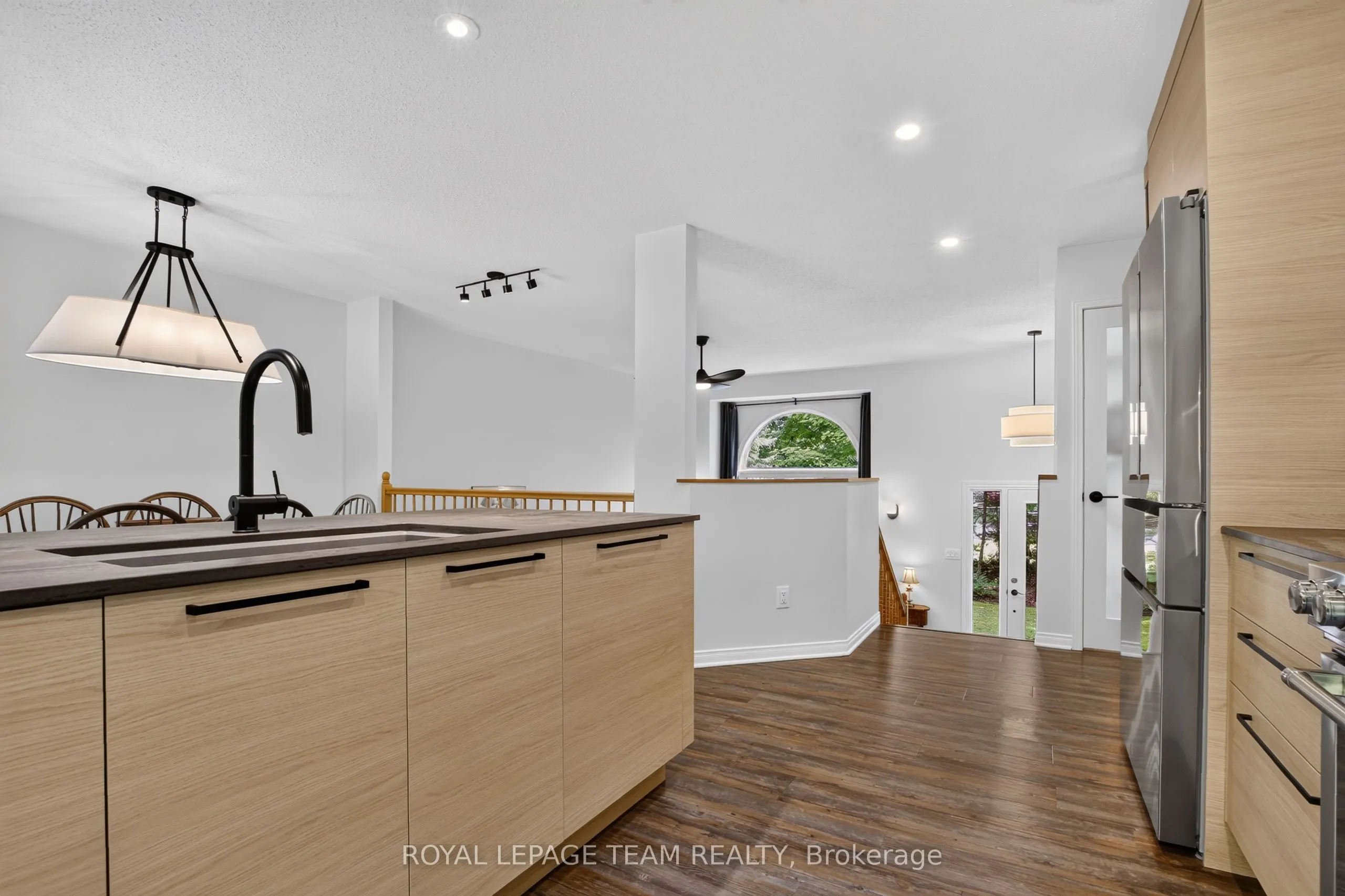 126 MOCKINGBIRD Lane