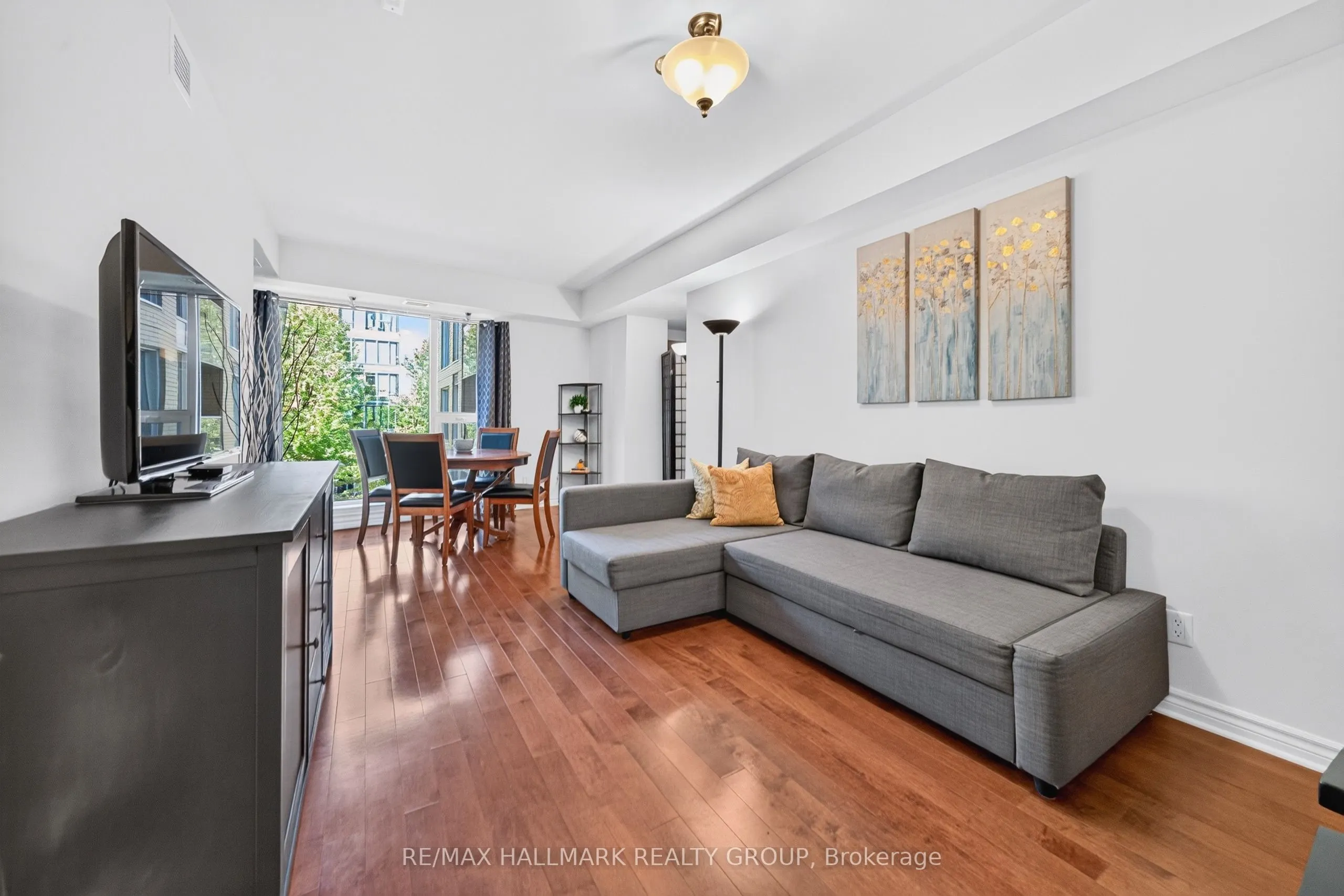 250 Lett Street #320
