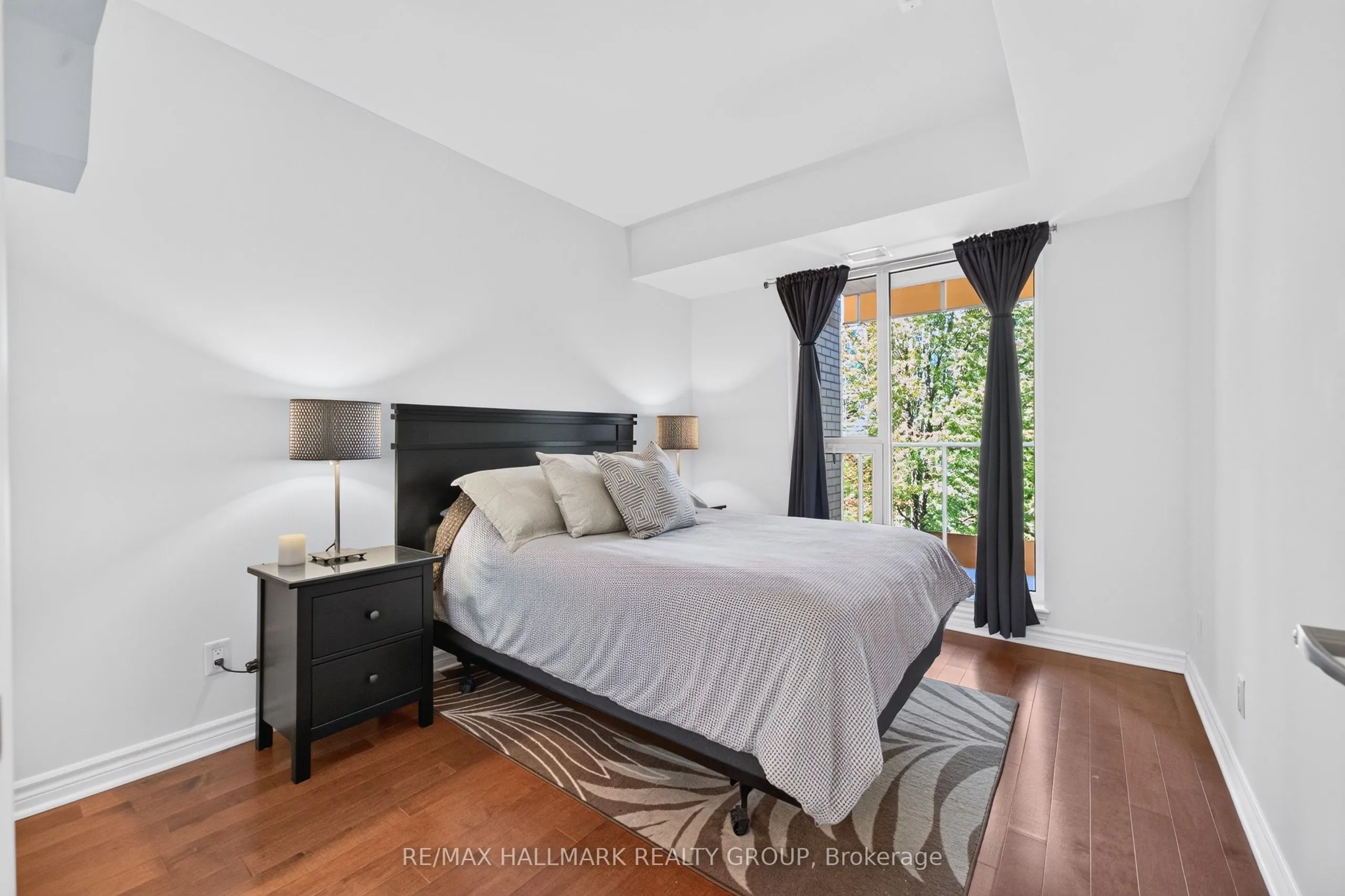 250 Lett Street #320