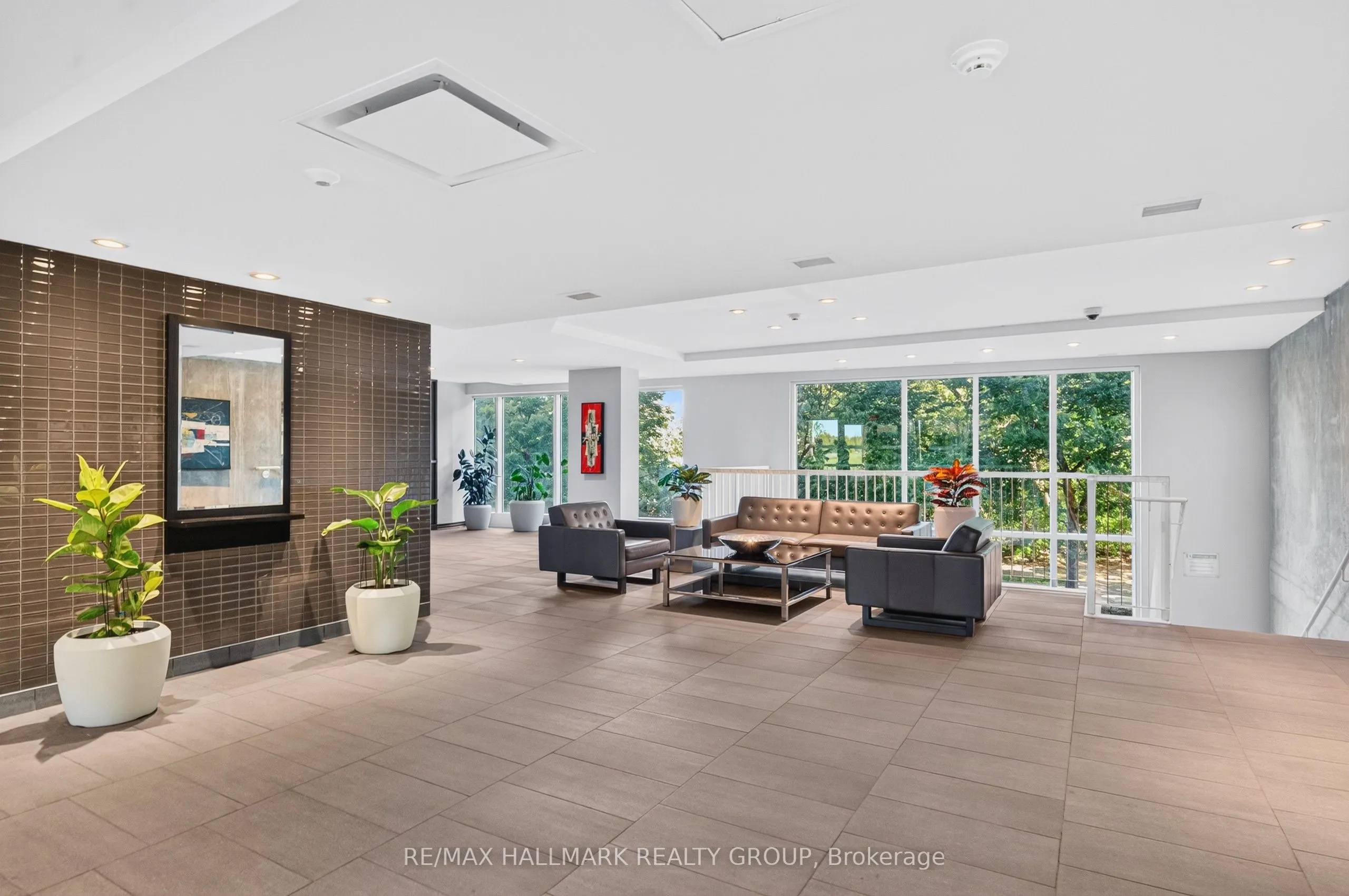 250 Lett Street #320