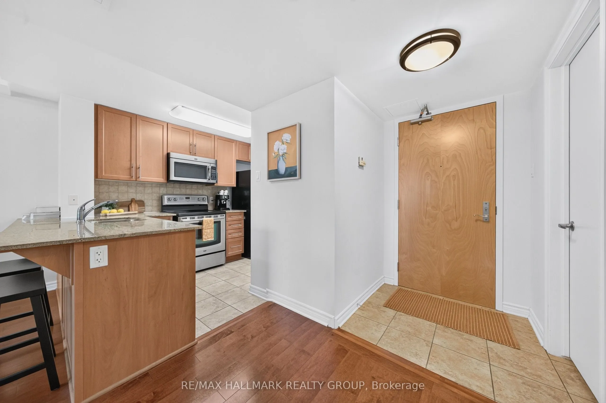 250 Lett Street #320