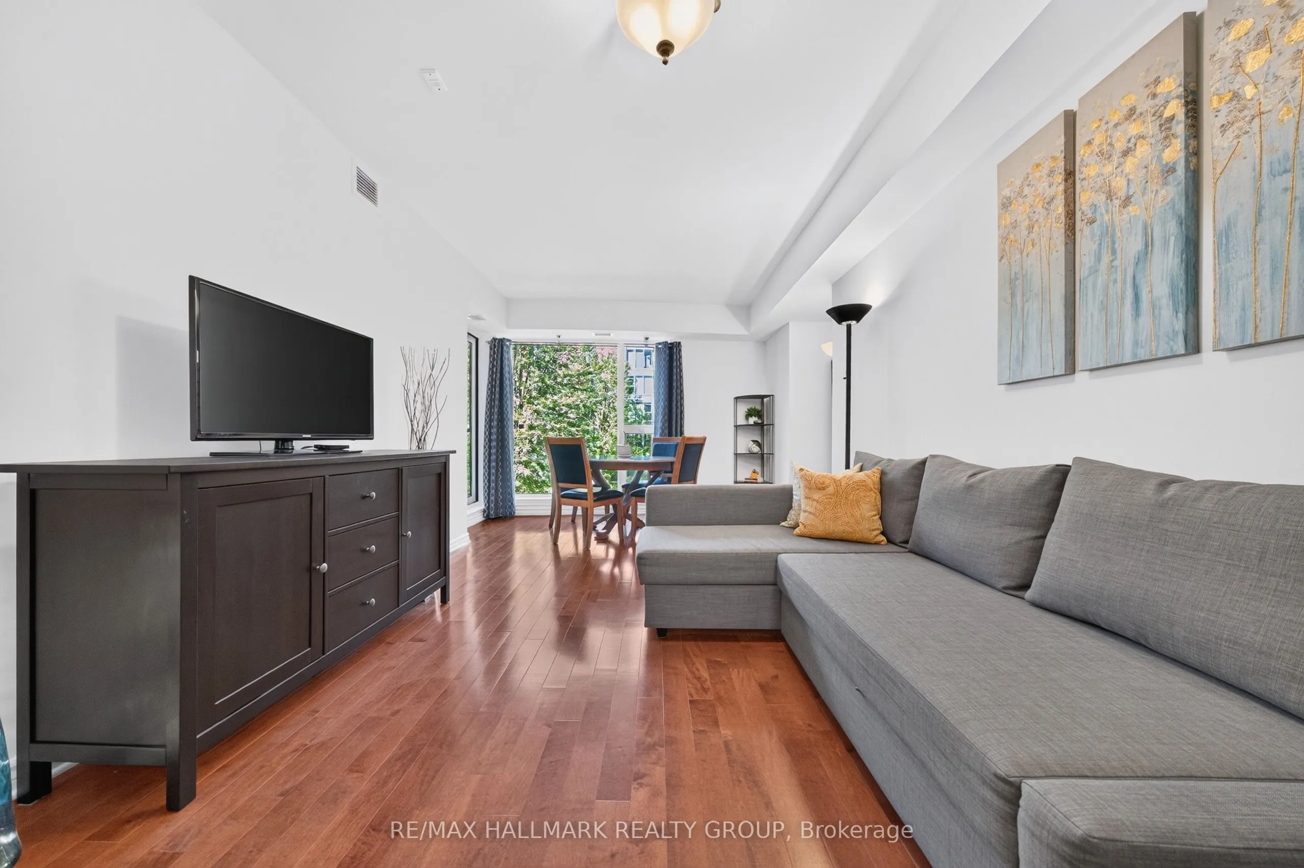 250 Lett Street #320