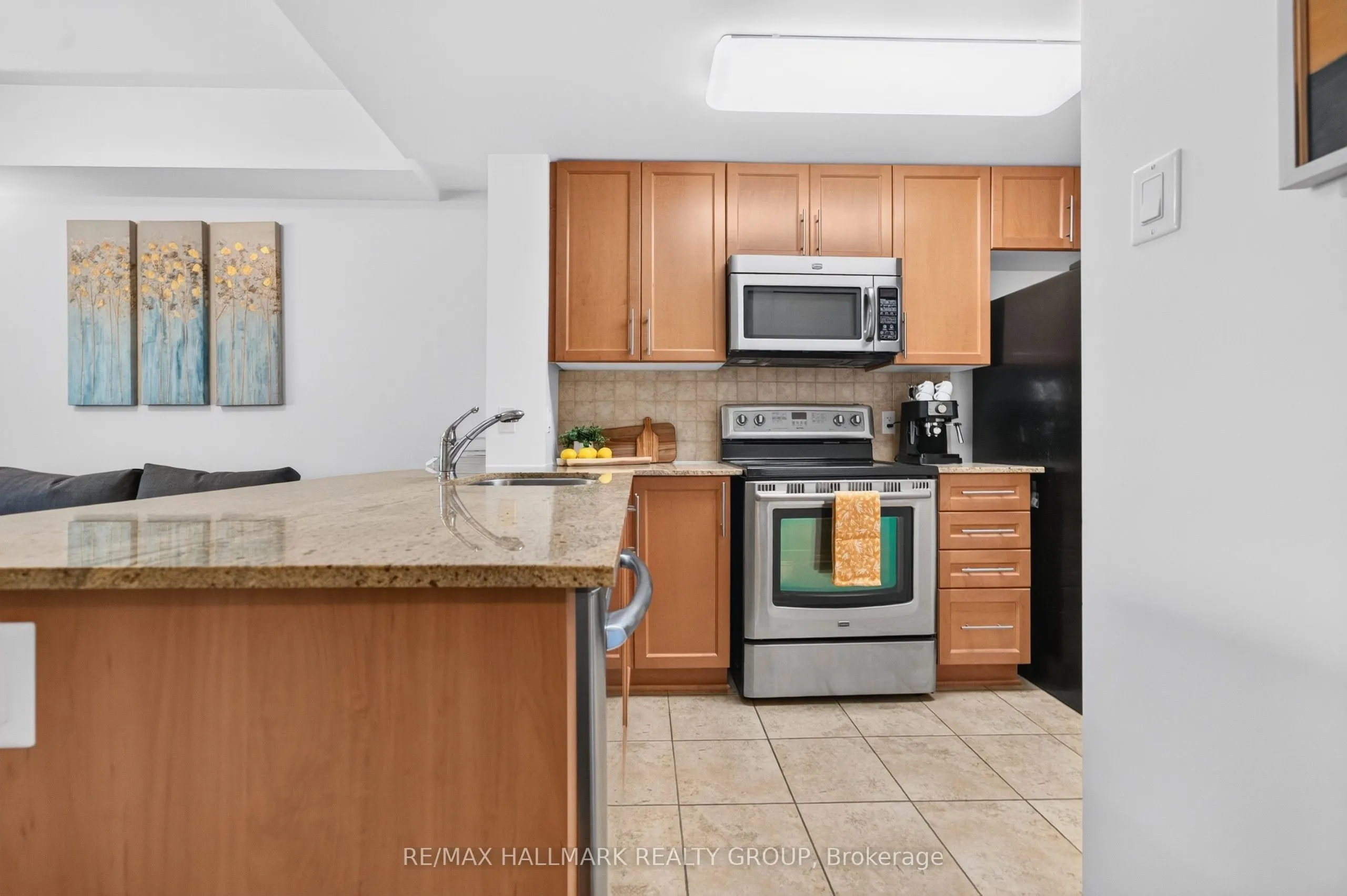 250 Lett Street #320