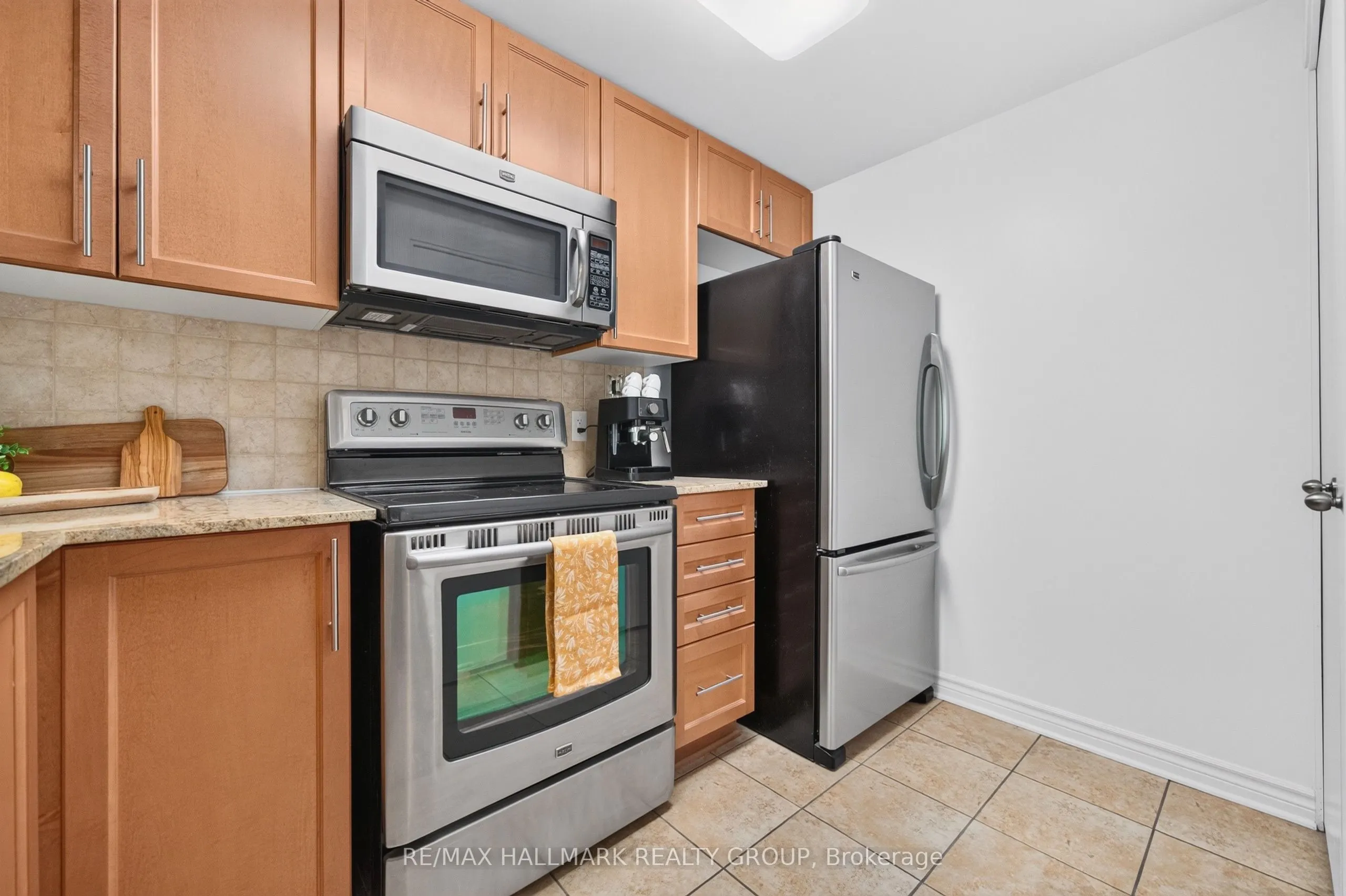 250 Lett Street #320
