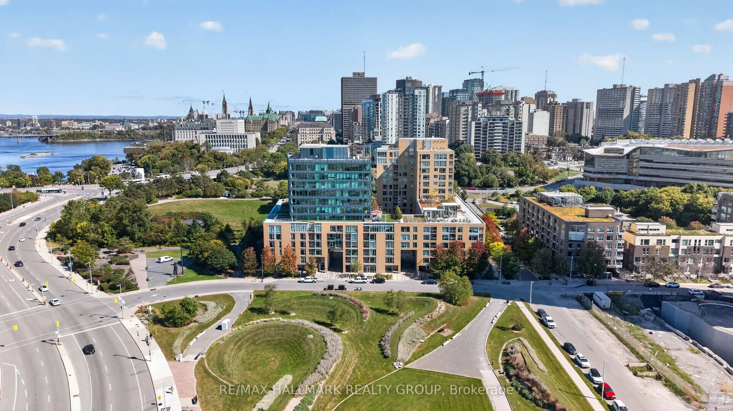 250 Lett Street #320