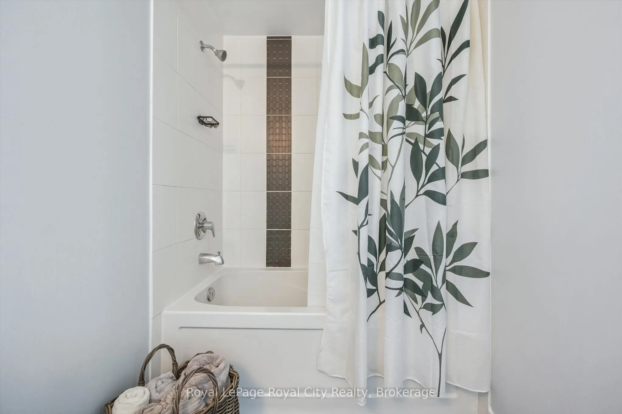 85 Duke Street W #1204