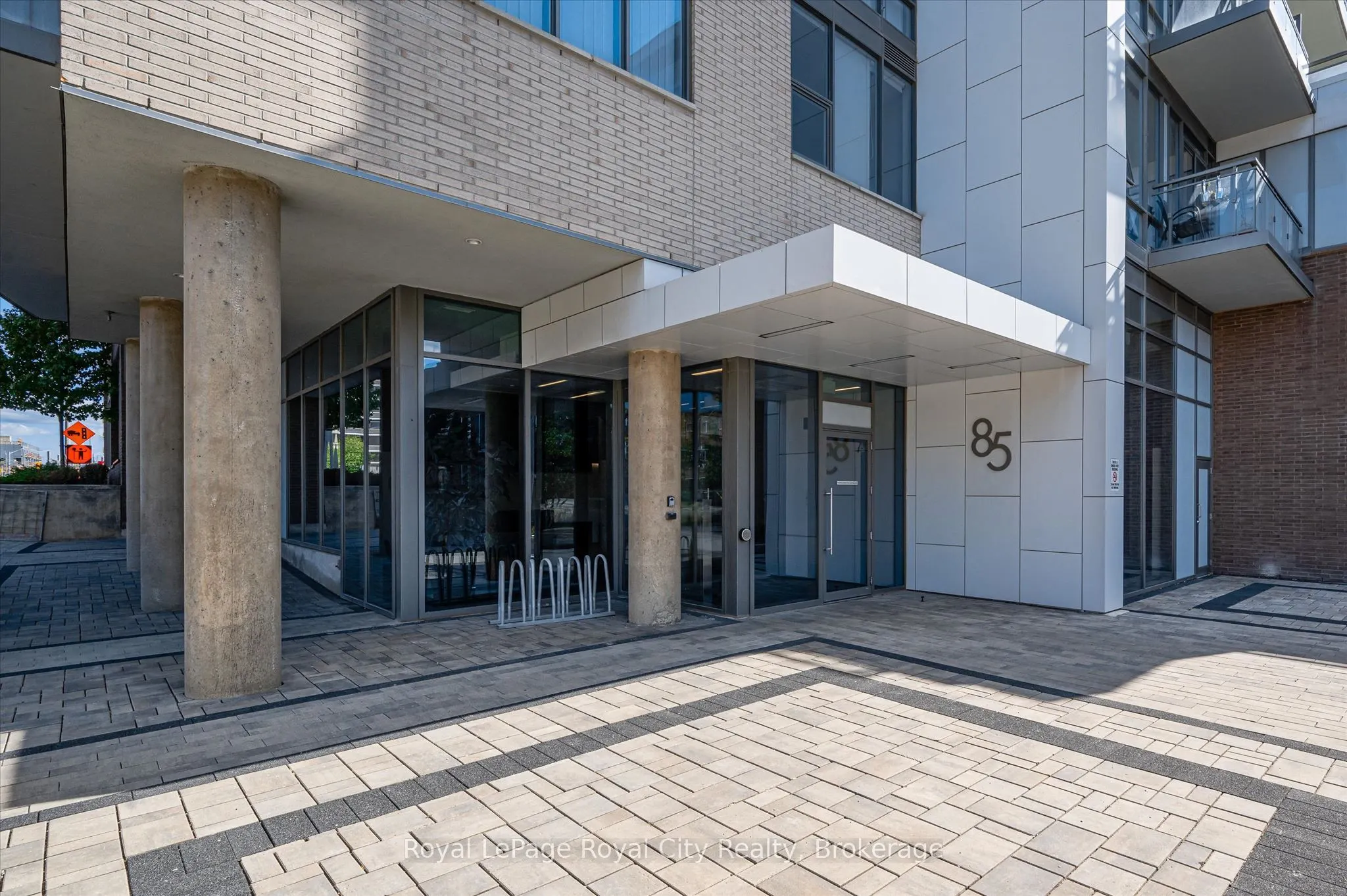 85 Duke Street W #1204