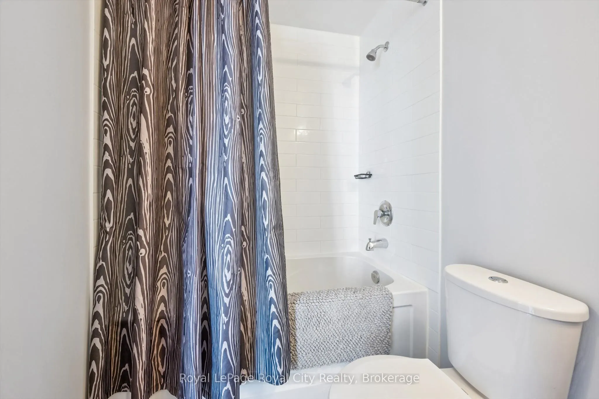 85 Duke Street W #1204