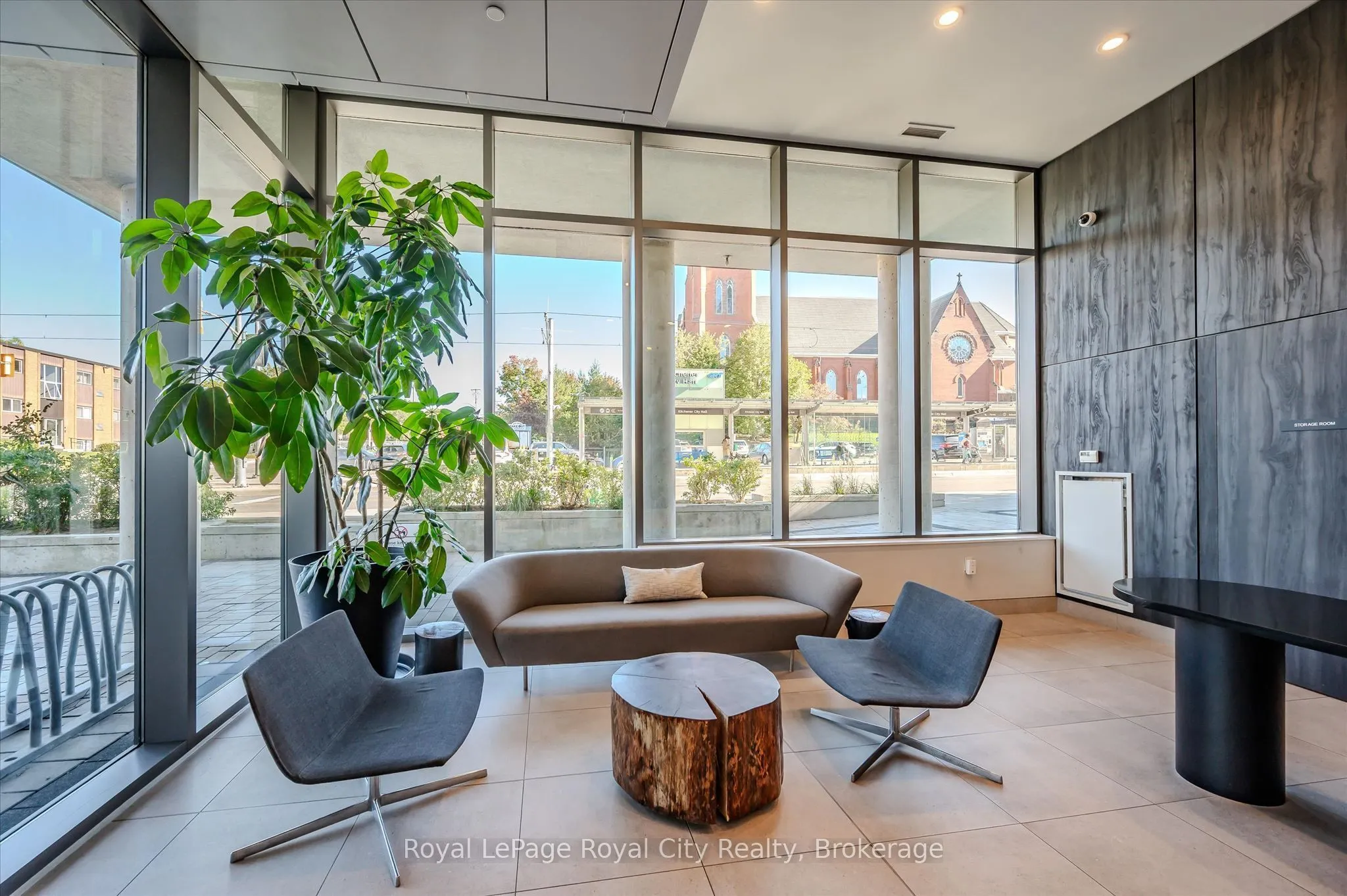 85 Duke Street W #1204