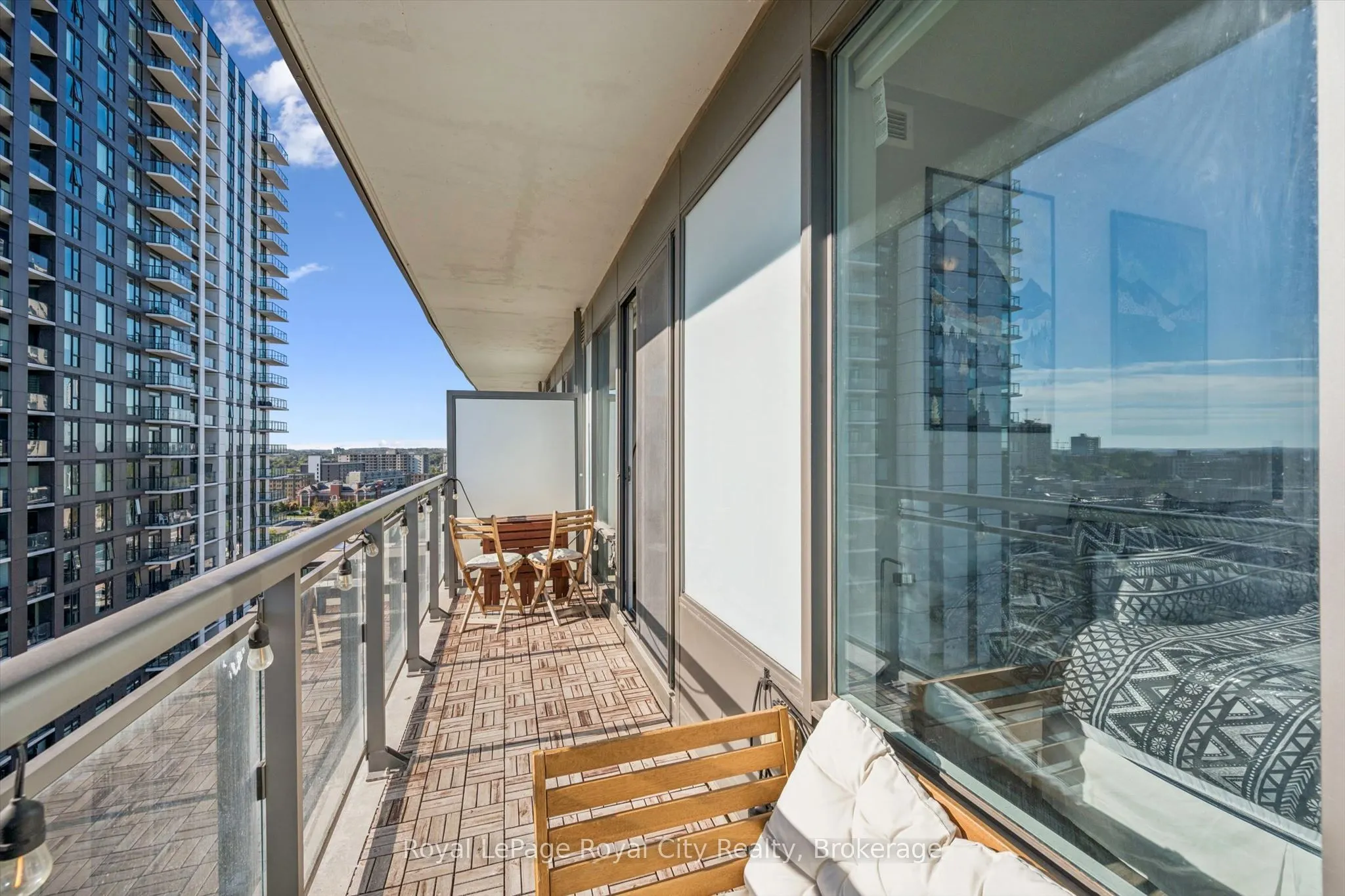 85 Duke Street W #1204